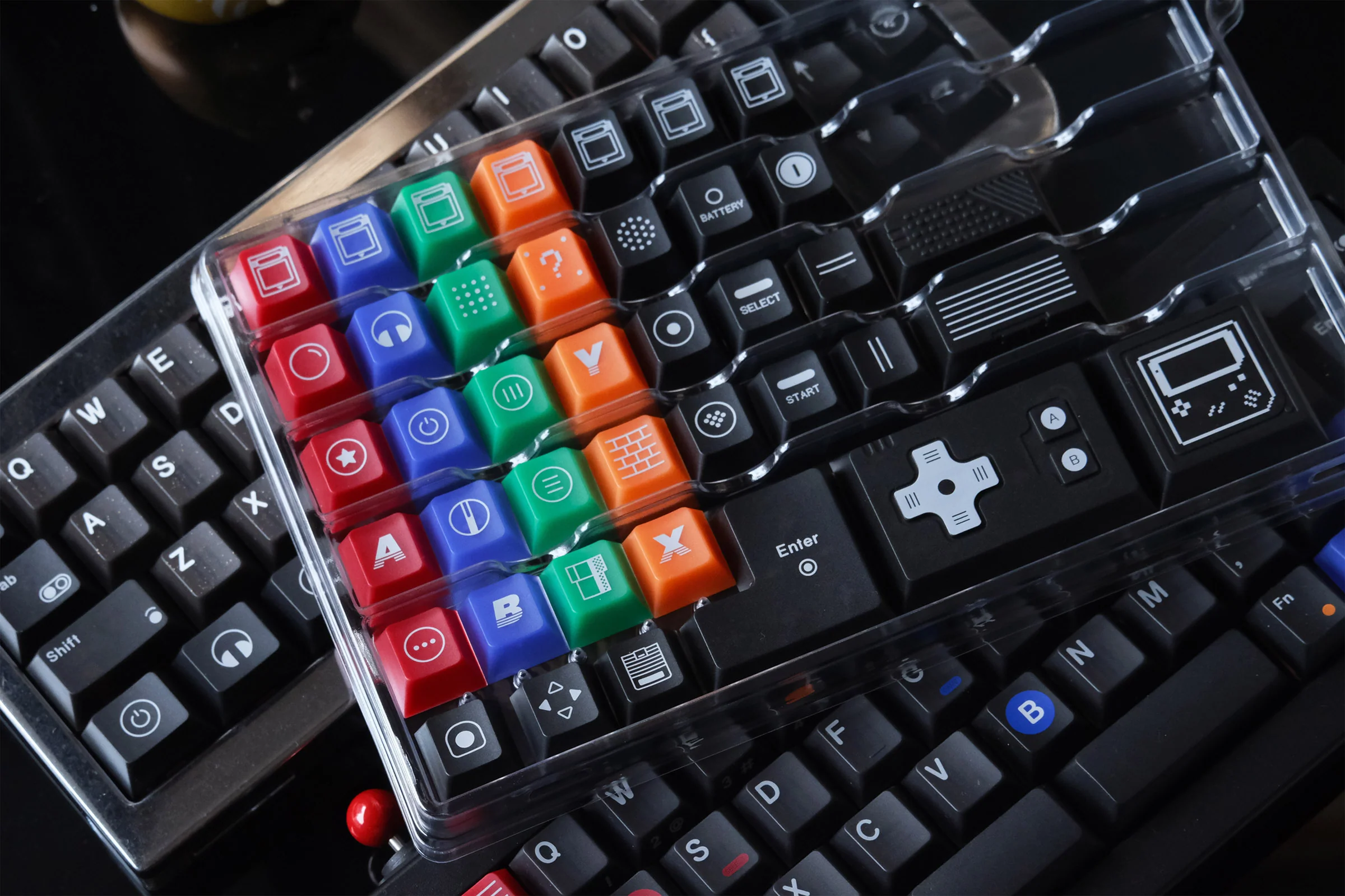 80Retros Game 1989 Black Translucent Keycap Set - Image 10
