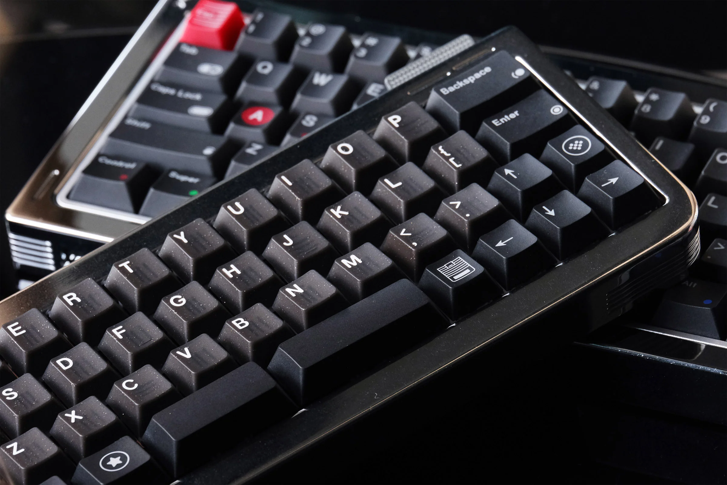 80Retros Game 1989 Black Translucent Keycap Set - Image 15