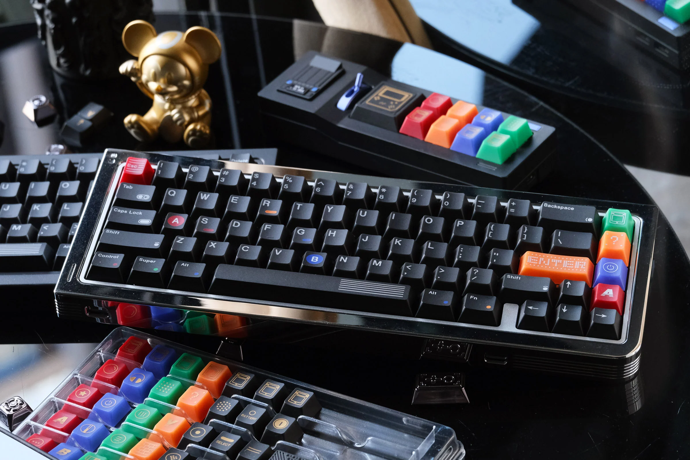80Retros Game 1989 Black Translucent Keycap Set - Image 3