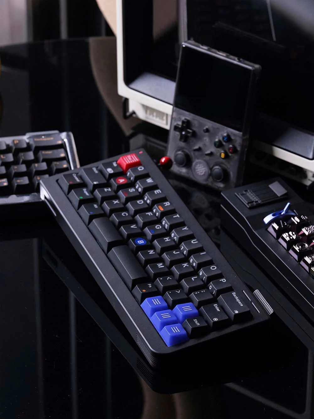 80Retros GB40 40% Wireless Keyboard - Image 14