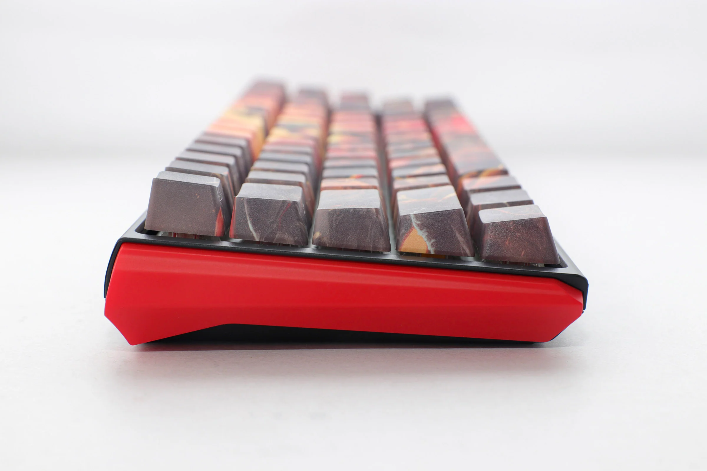 Bethesda x Ducky One 3 SF Doom Edition 65% Hotswap RGB Dye Sub PBT Mechanical Keyboard - Image 7