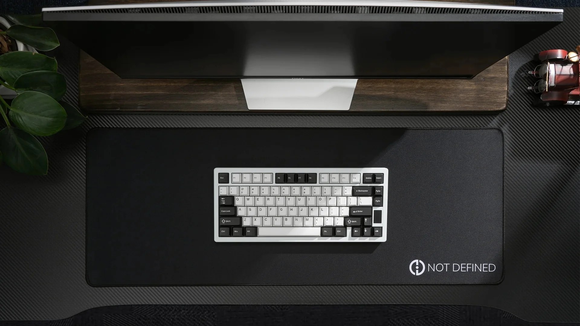 Chilkey ND75 Deskmat - Image 17