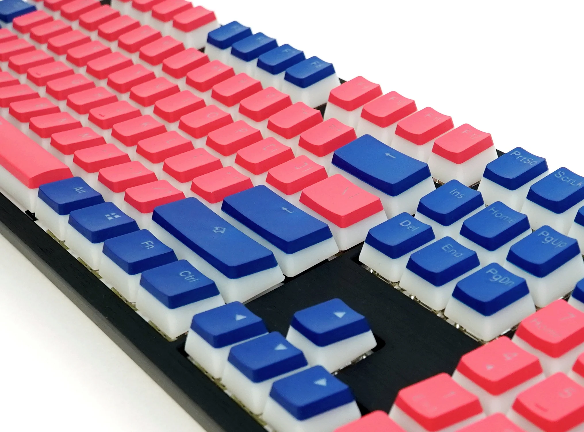 Ducky Coral / Blue Pudding 108 Key OEM Profile Double Shot PBT Keycap Set - Image 5