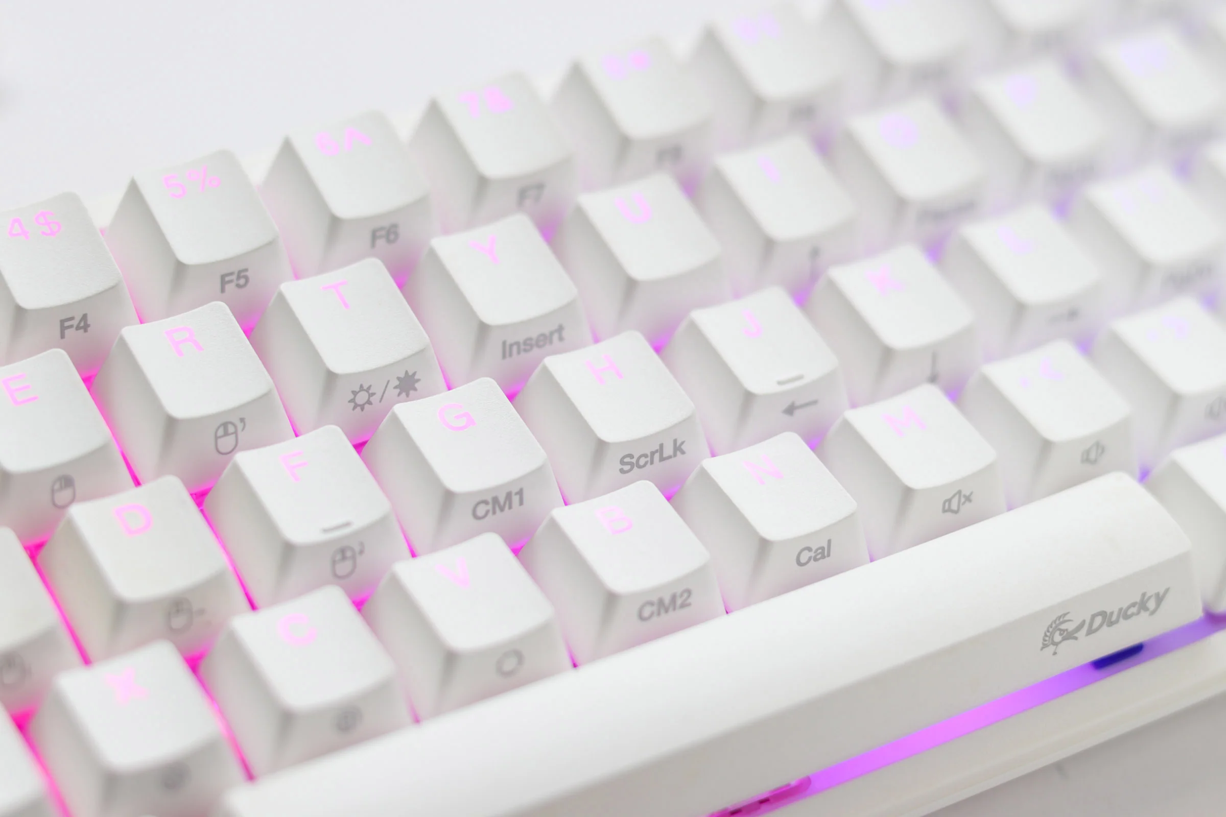Ducky One 2 Mini Pro Pure White RGB LED 60% Double Shot PBT Mechanical Keyboard - Image 9