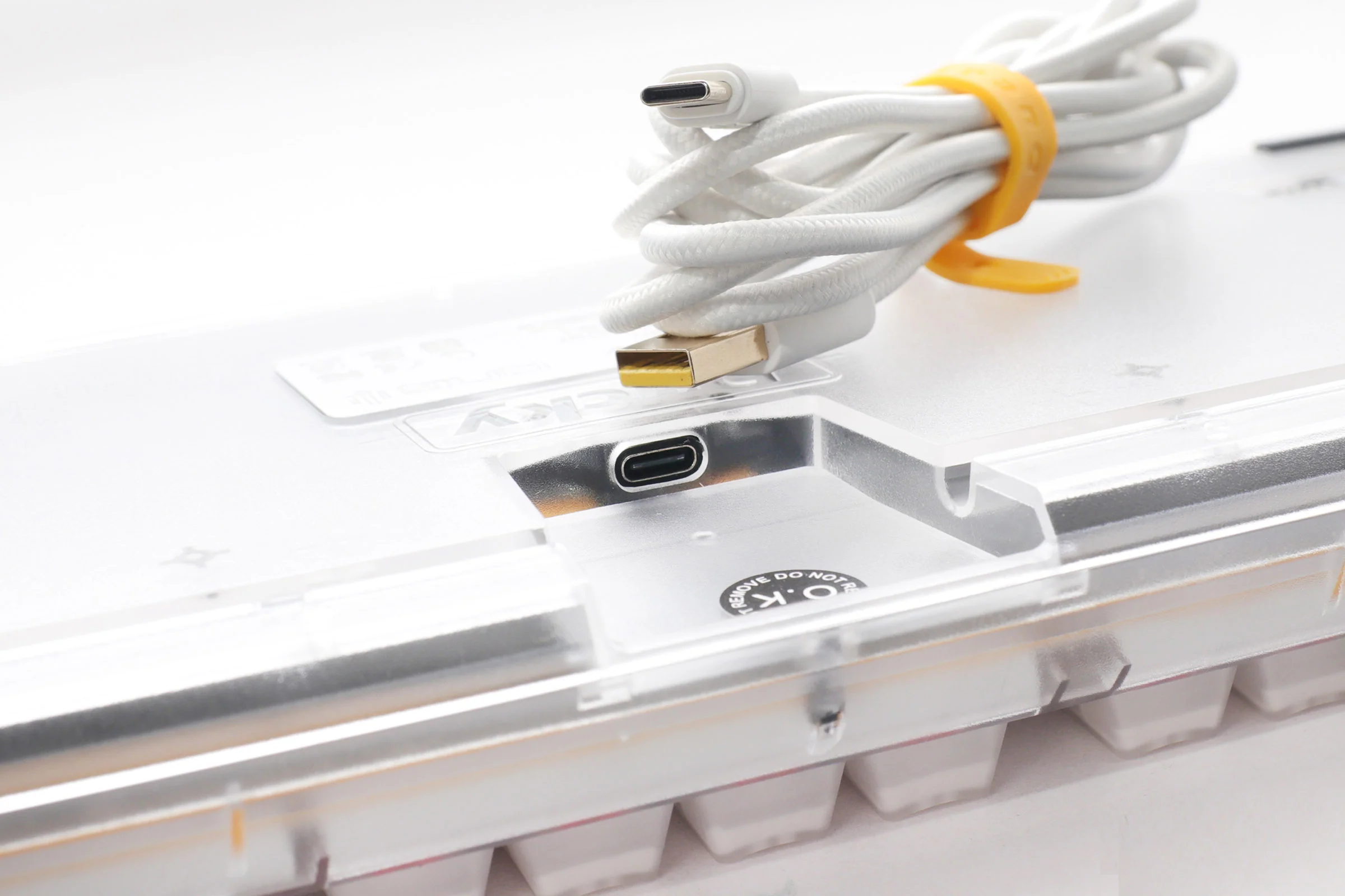 Ducky One 3 TKL Aura Clear White Hotswap RGB Double Shot ABS Mechanical Keyboard - Image 8