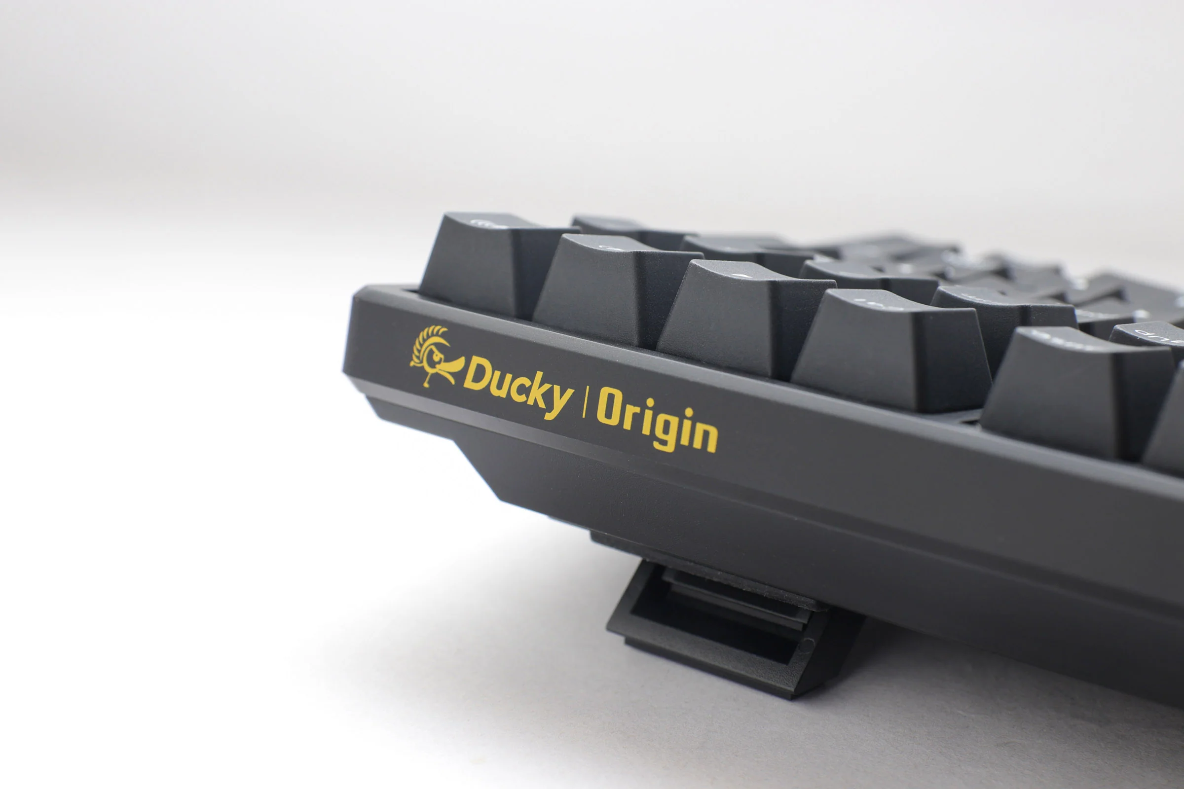Ducky Origin Black Double Shot PBT Mechanical Keyboard - Image 14