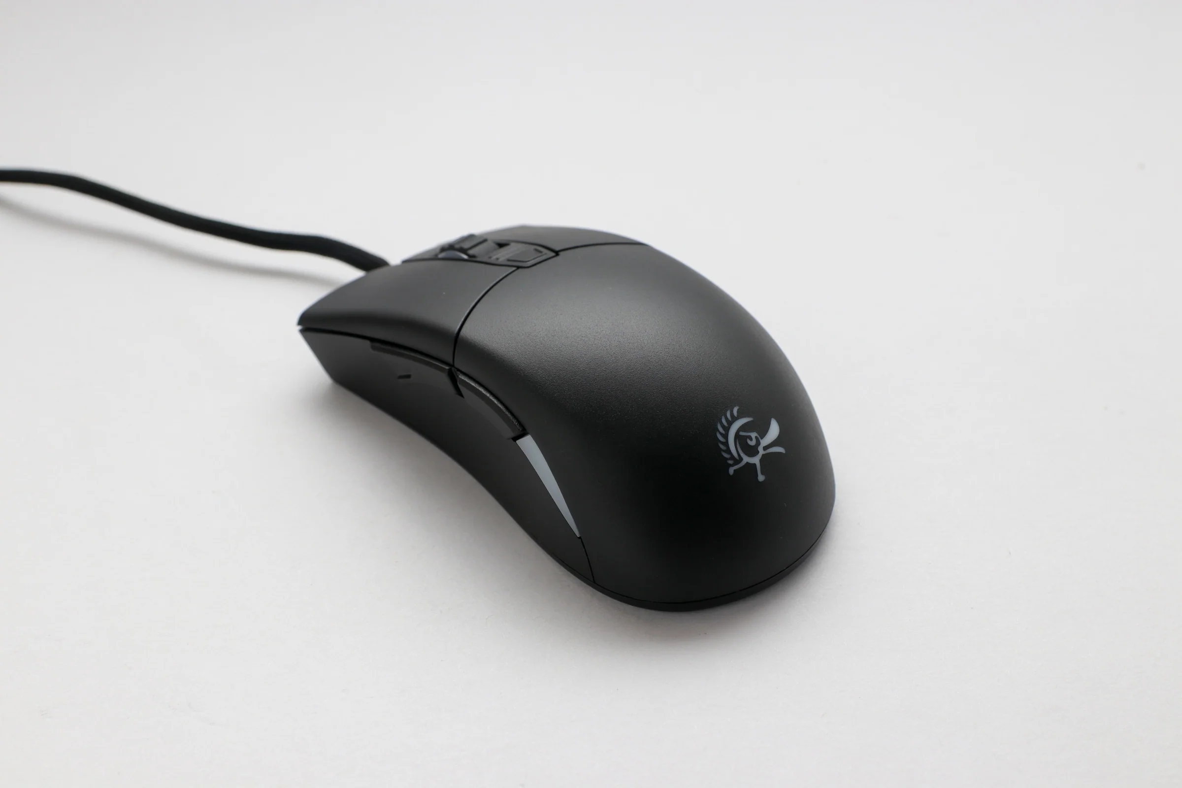 Ducky Secret M Retro RGB Mouse - Image 3