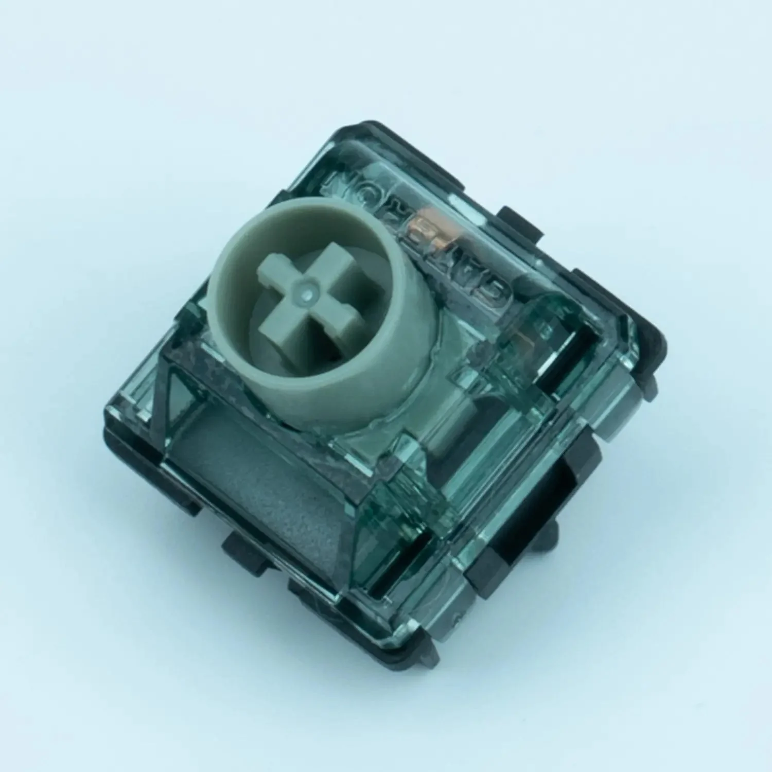 Gateron Magnetic Jade Emerald Tactile Switch - Image 5