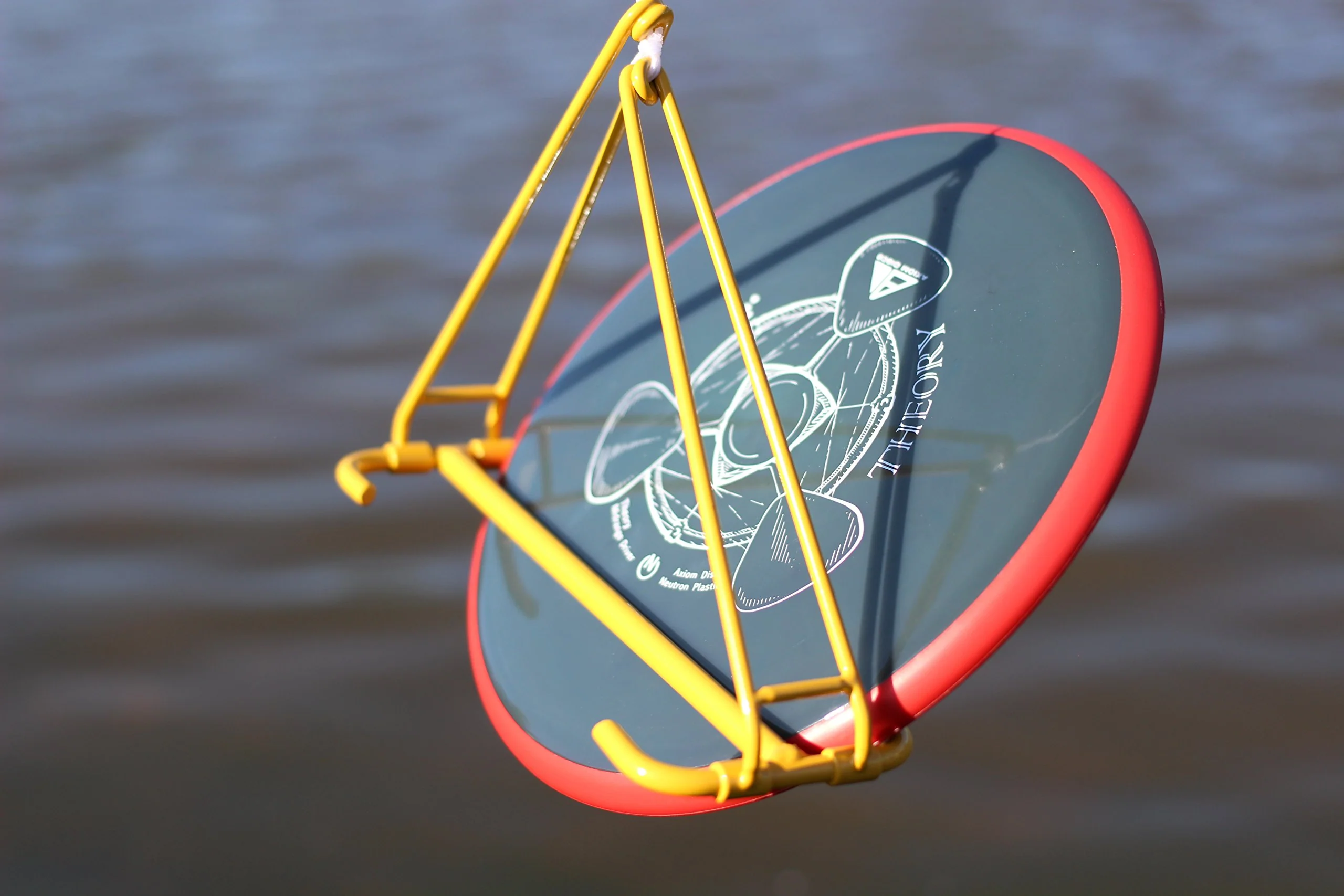 Hive Accessories Disc Claw Retriever - Image 3