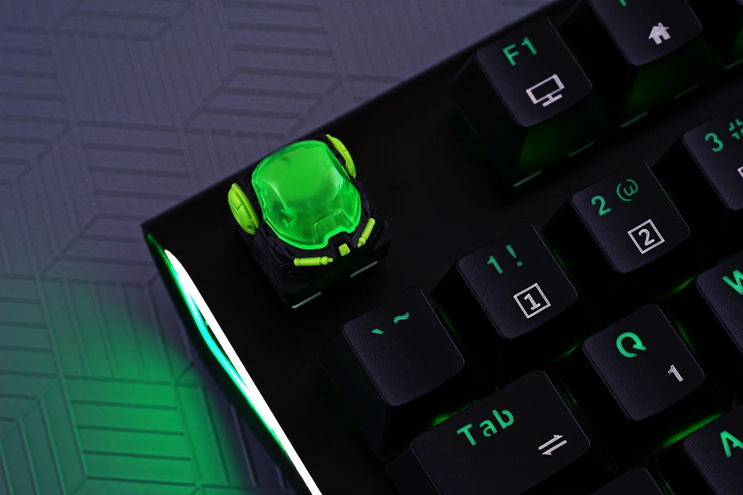 Hot Keys Project HKP Astronskull Green Poison Artisan Keycap - Image 4