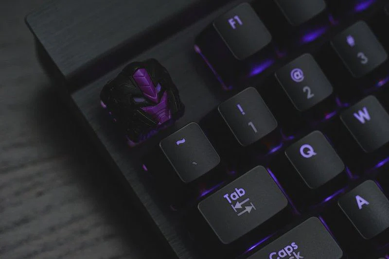 Hot Keys Project HKP Berserker Black Night Artisan Keycap - Image 2
