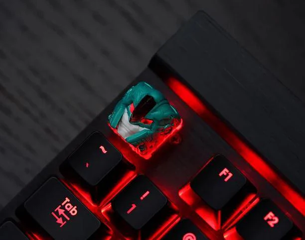 Hot Keys Project HKP Berserker Pine Green Artisan Keycap - Image 2