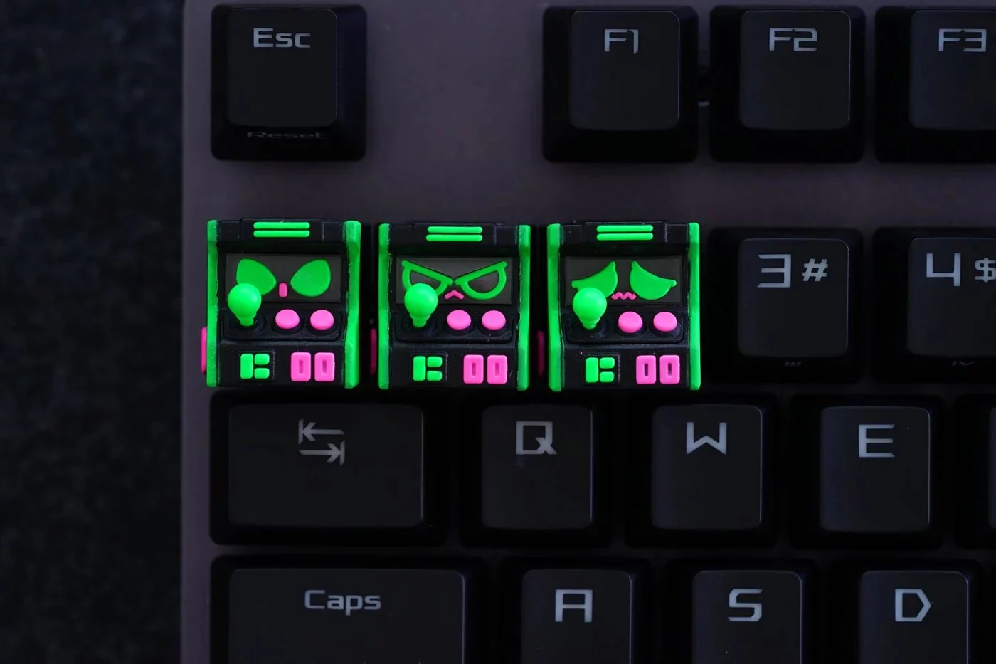 Hot Keys Project HKP Error Angry Madness Artisan Keycap - Image 2