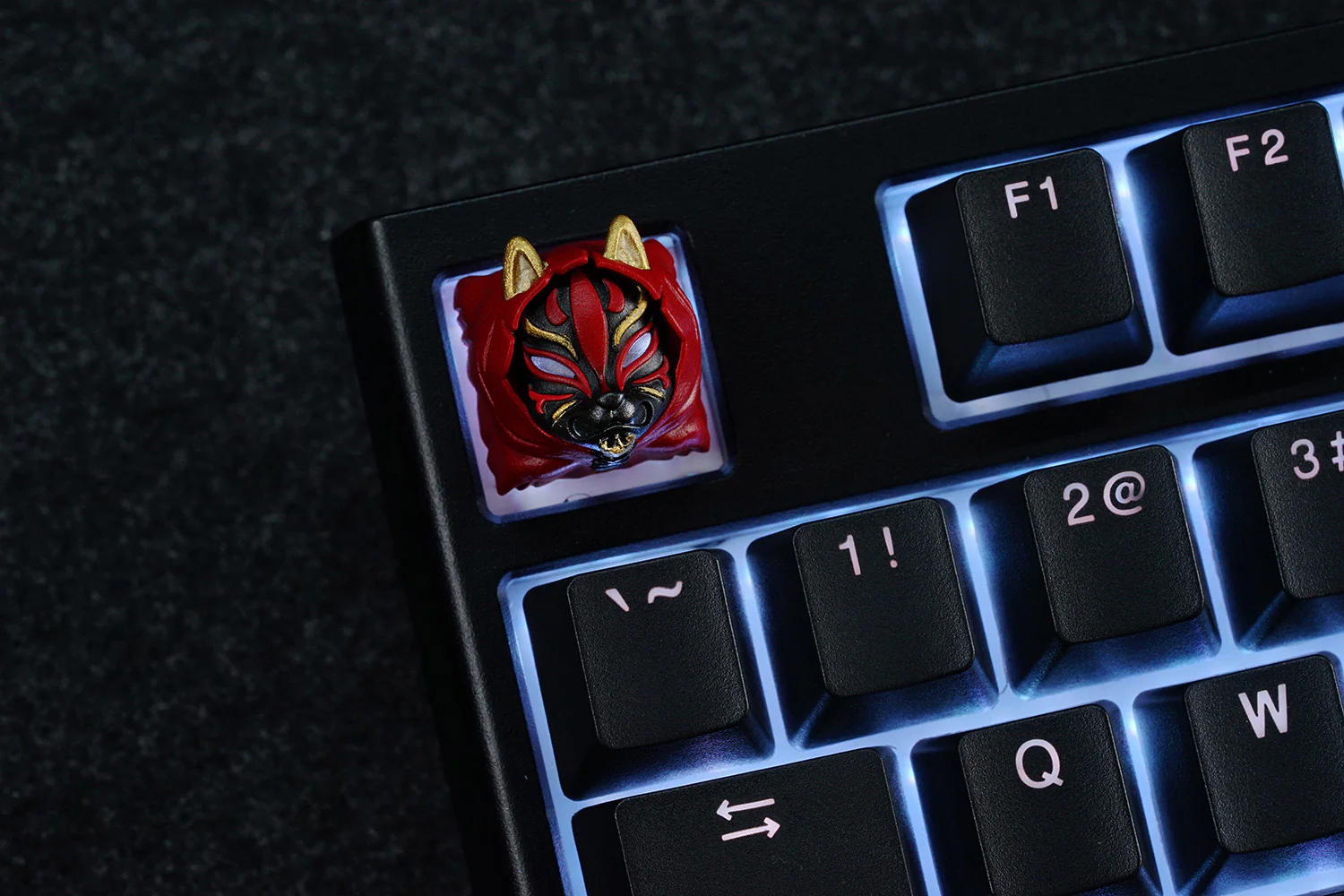 Hot Keys Project HKP Kitsune Red Gold Artisan Keycap - Image 2