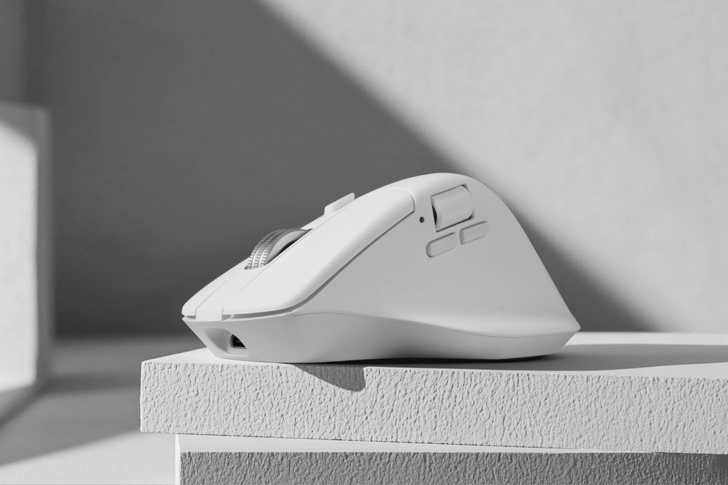 Keychron M6 Wireless 8K Steel Scroll Wheel Mouse - Image 12