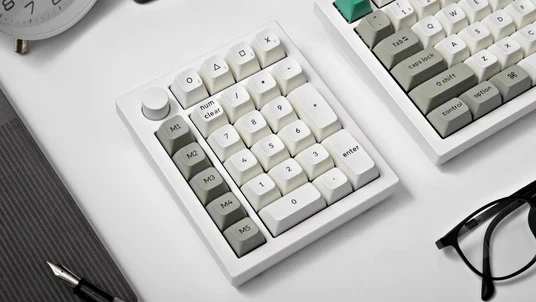 Keychron Q0 Max Aluminum Numpad Wireless Mechanical Keyboard - Image 10