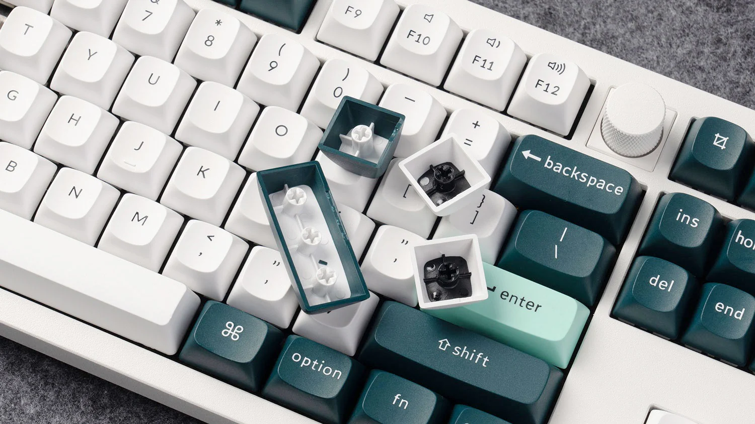 Keychron Q3 HE TMR TKL Aluminum Hotswap Wireless Keyboard - Image 12