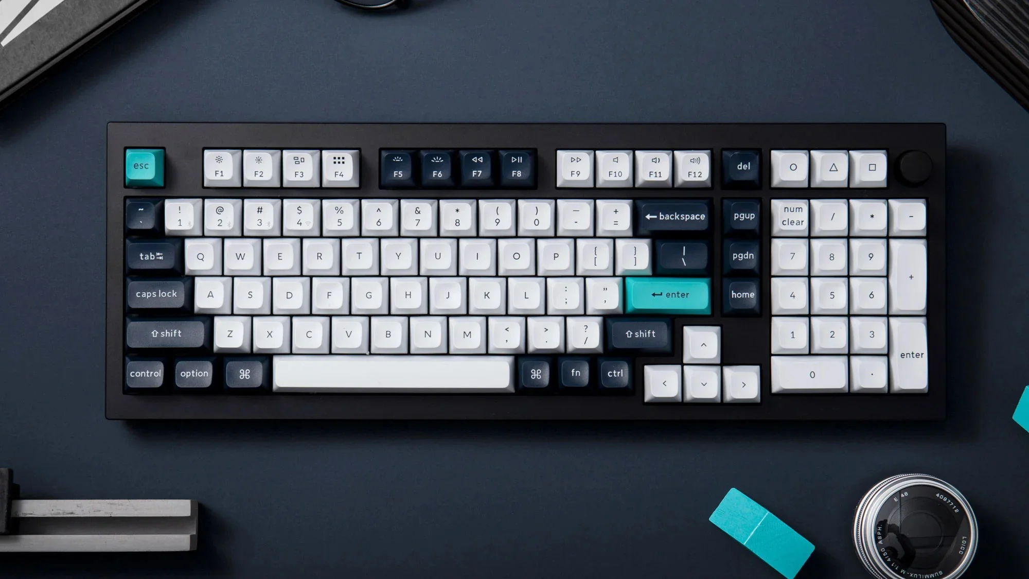 Keychron Q5 Max Aluminum 96% Hotswap Wireless Keyboard - Image 4