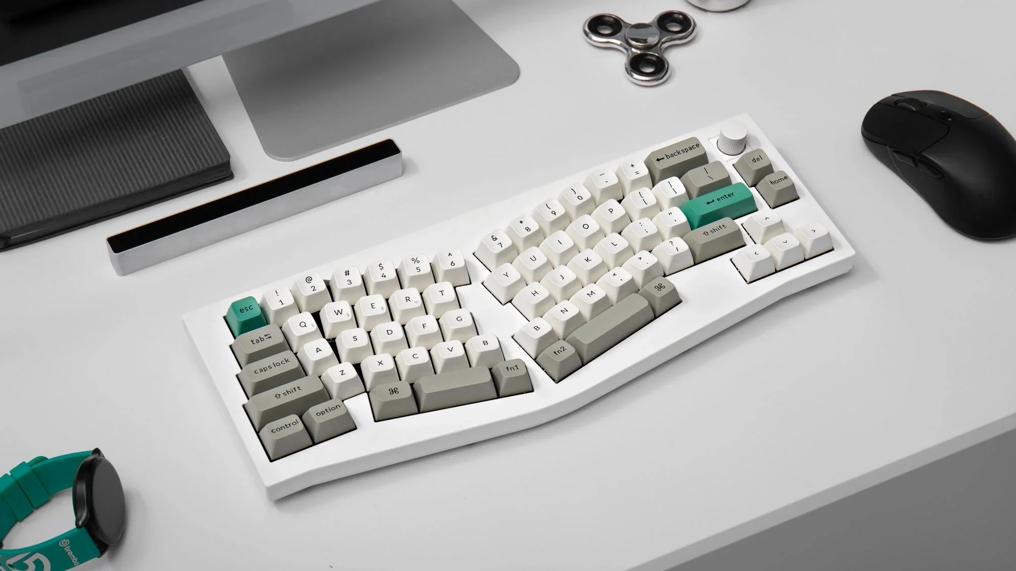 Keychron Q8 Max Aluminum 65% Alice Hotswap Wireless Keyboard - Image 10