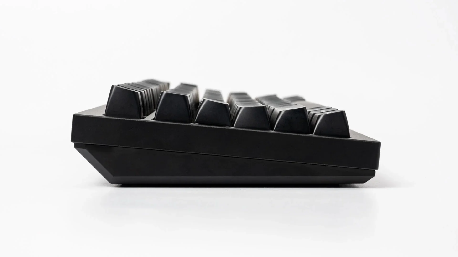 Keychron White on Black 137 Key KSA Profile Double Shot PBT Keycaps - Image 4