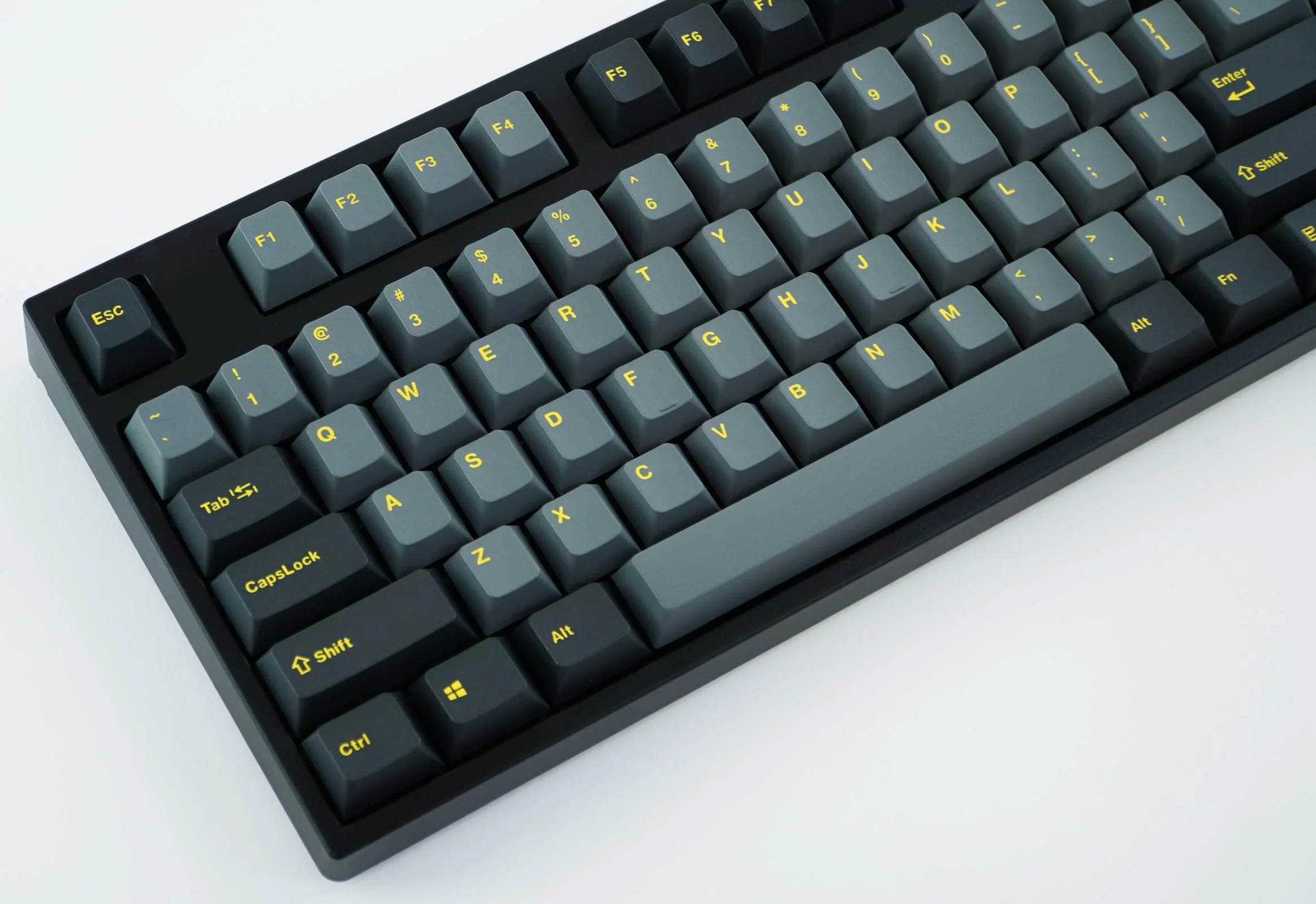 Leopold FC750R Ash Yellow PD TKL Double Shot PBT Mechanical Keyboard - Image 2
