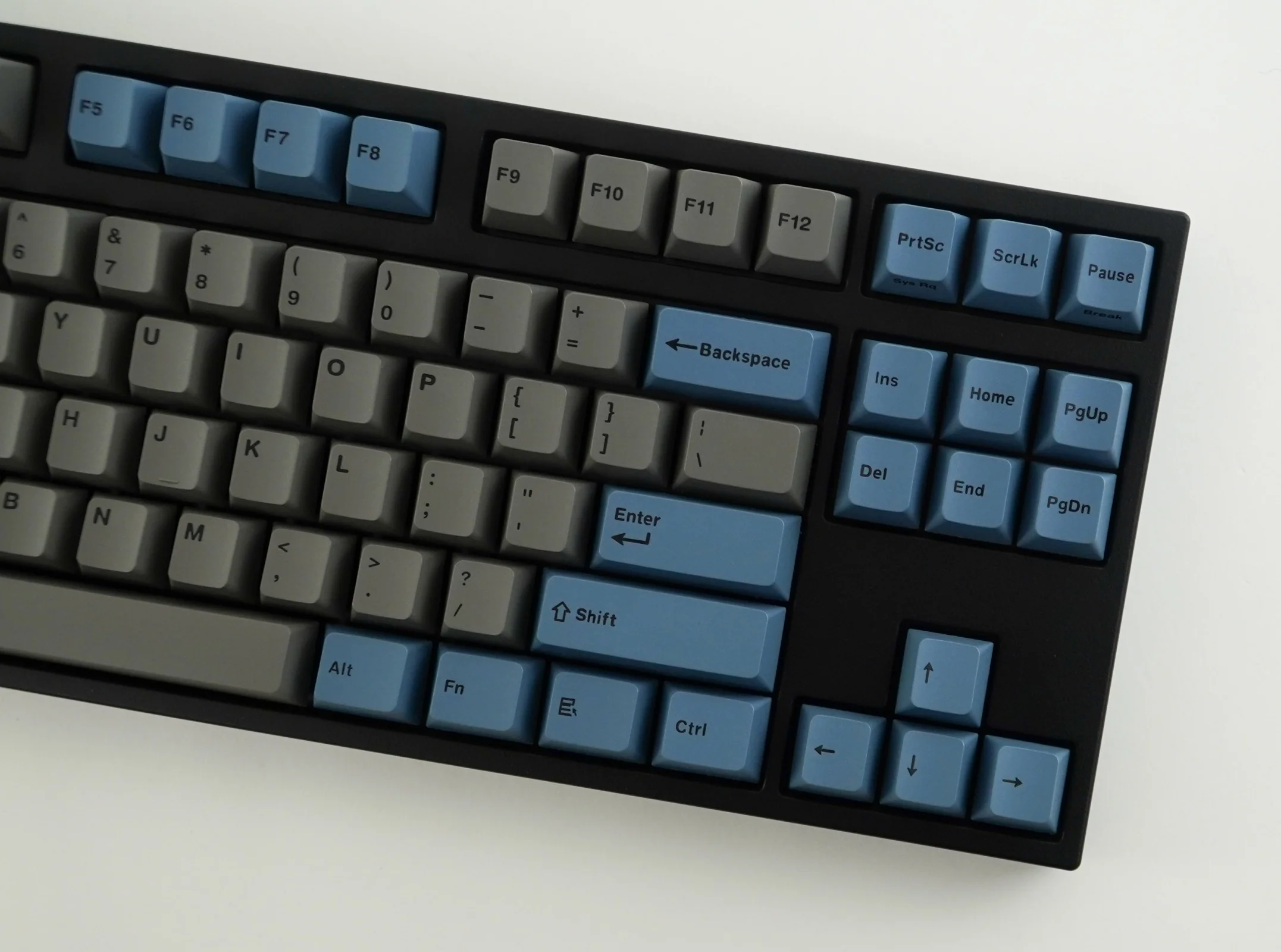 Leopold FC750R OE Blue/Grey TKL Double Shot PBT Mechanical Keyboard - Image 3