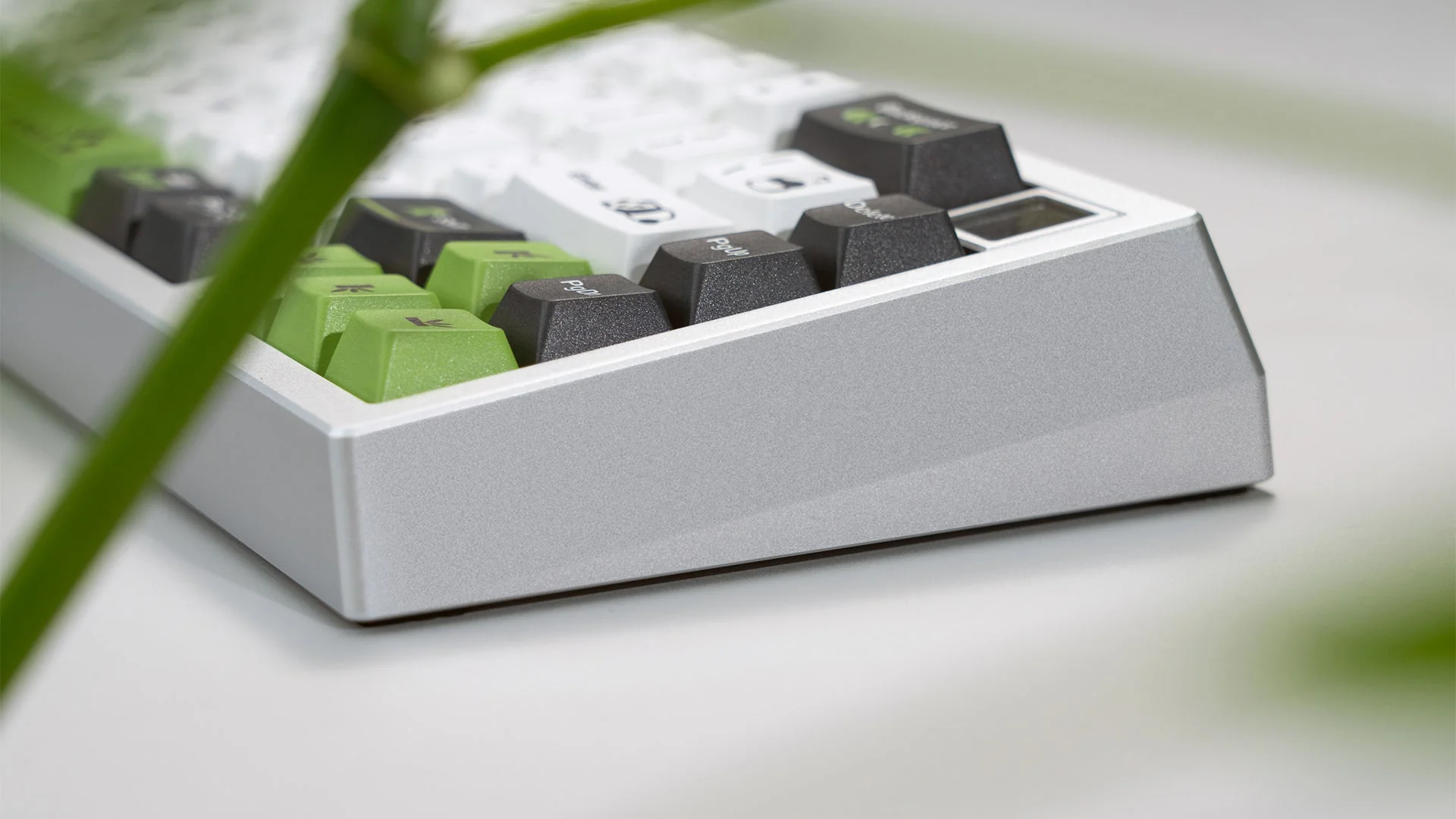 Meletrix Zoom65 V3 Panda Edition - Image 15