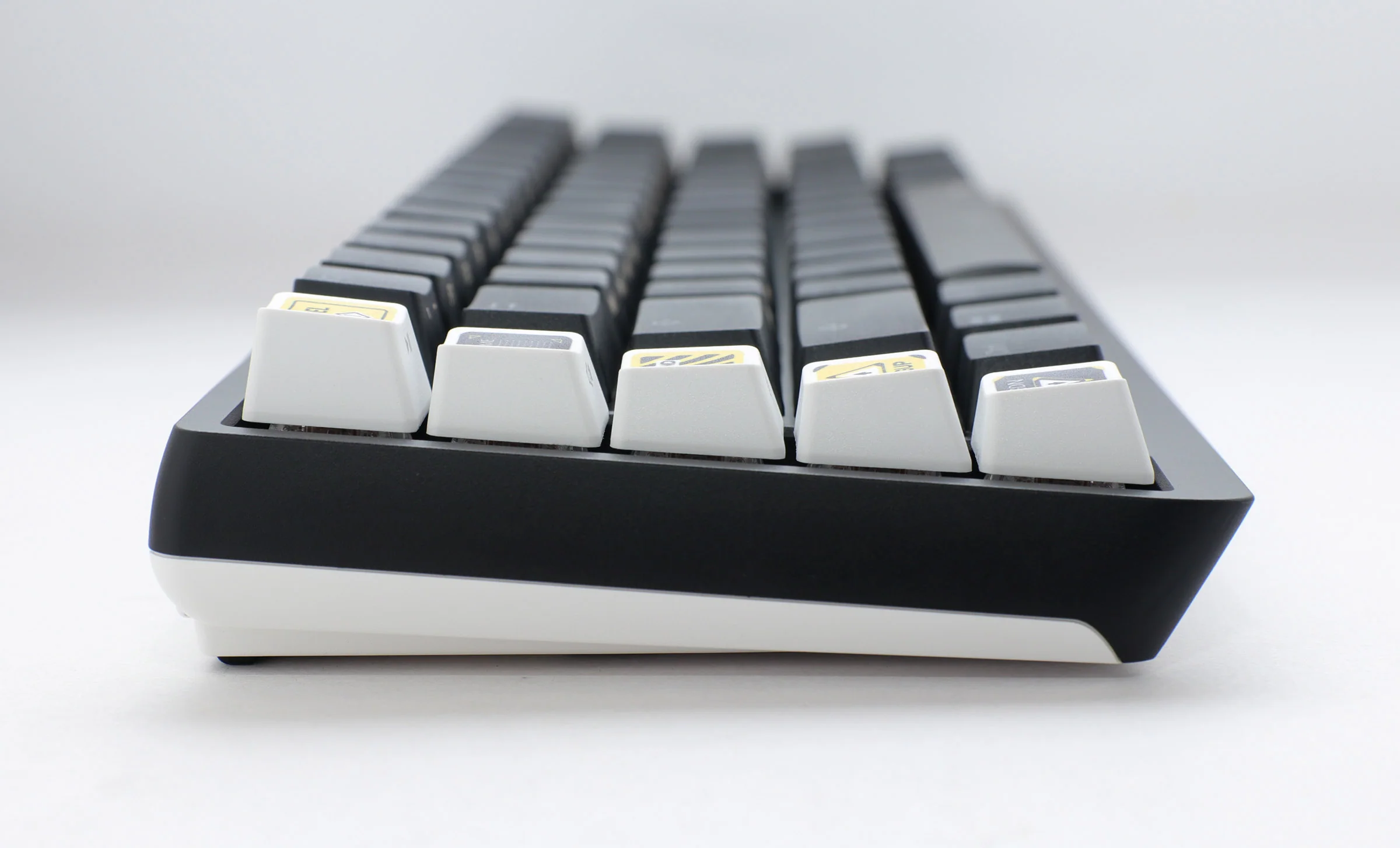 MK Duo 60% XT Keyboard w/ MK Dose Dual Contact Mechanical Switches - Image 3