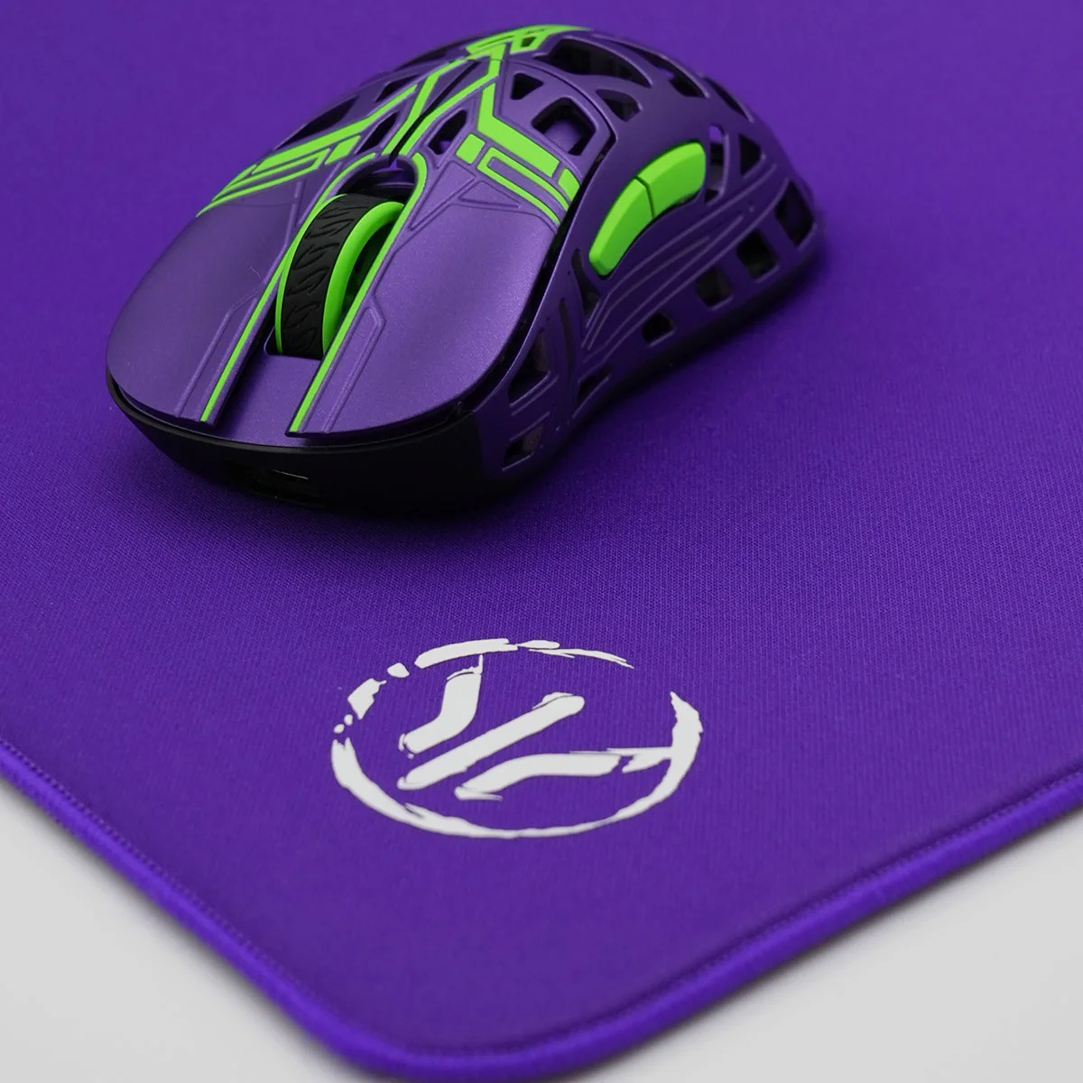 MK x WLMOUSE Extra Large Mouse Pad - Image 7