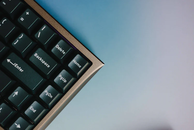 Moon KBD SAAG65 Aluminum Barebones 65% Hotswap DIY Keyboard Kit - Image 13