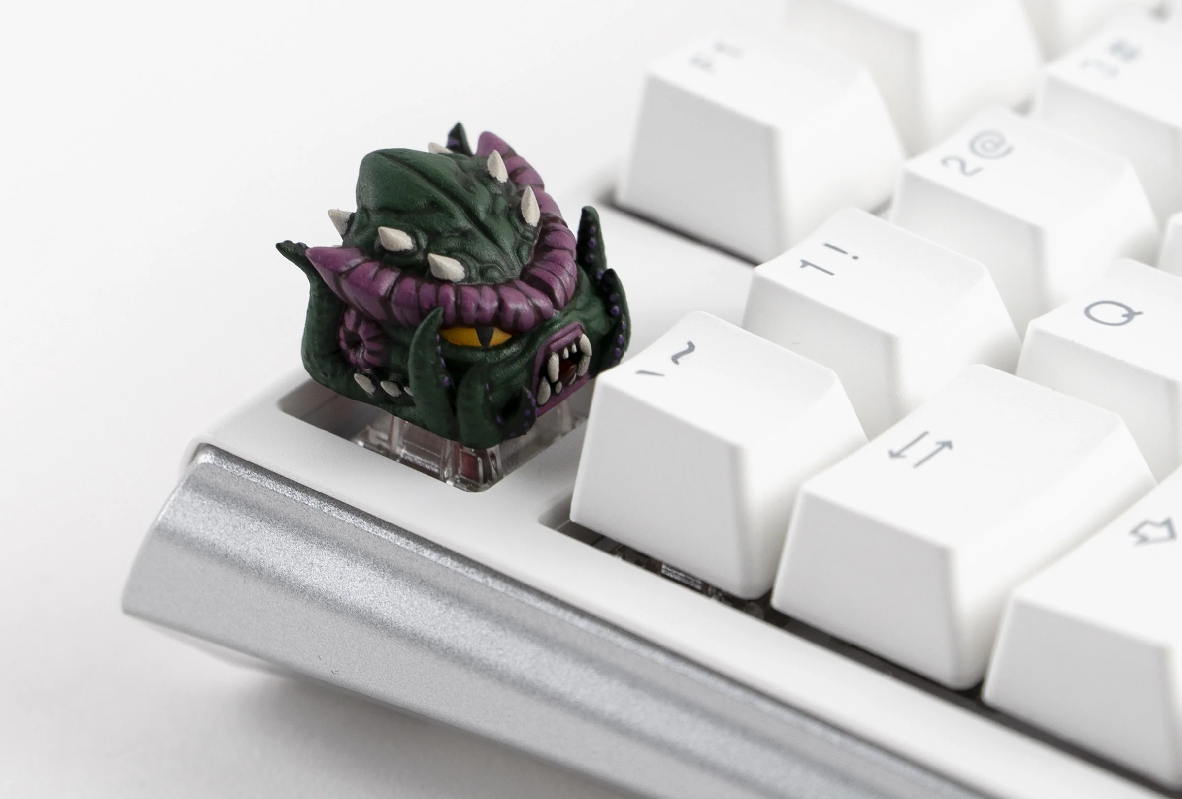 Peacaps Vvorisst Hand Painted Artisan Keycap - Image 8