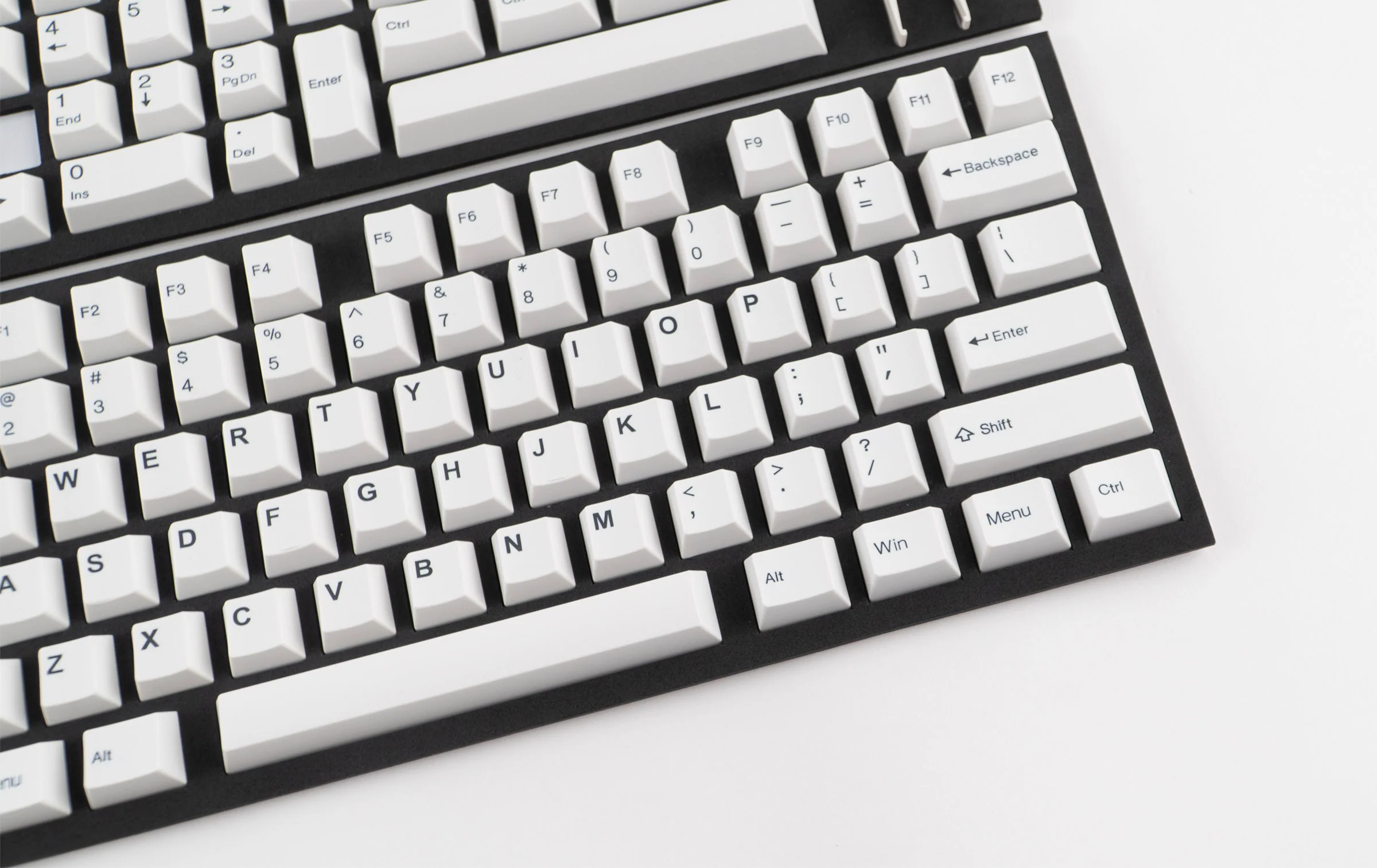 Tai-Hao Black on White 128 Key Cubic Double Shot ABS Keycap Set White - Image 4