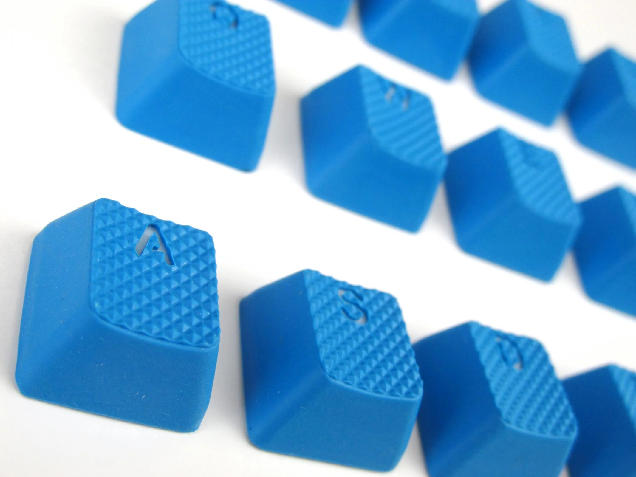 Tai-Hao Sky Blue Backlit 18 Key OEM Profile Double Shot Rubber TPR Keycap Set - Image 2