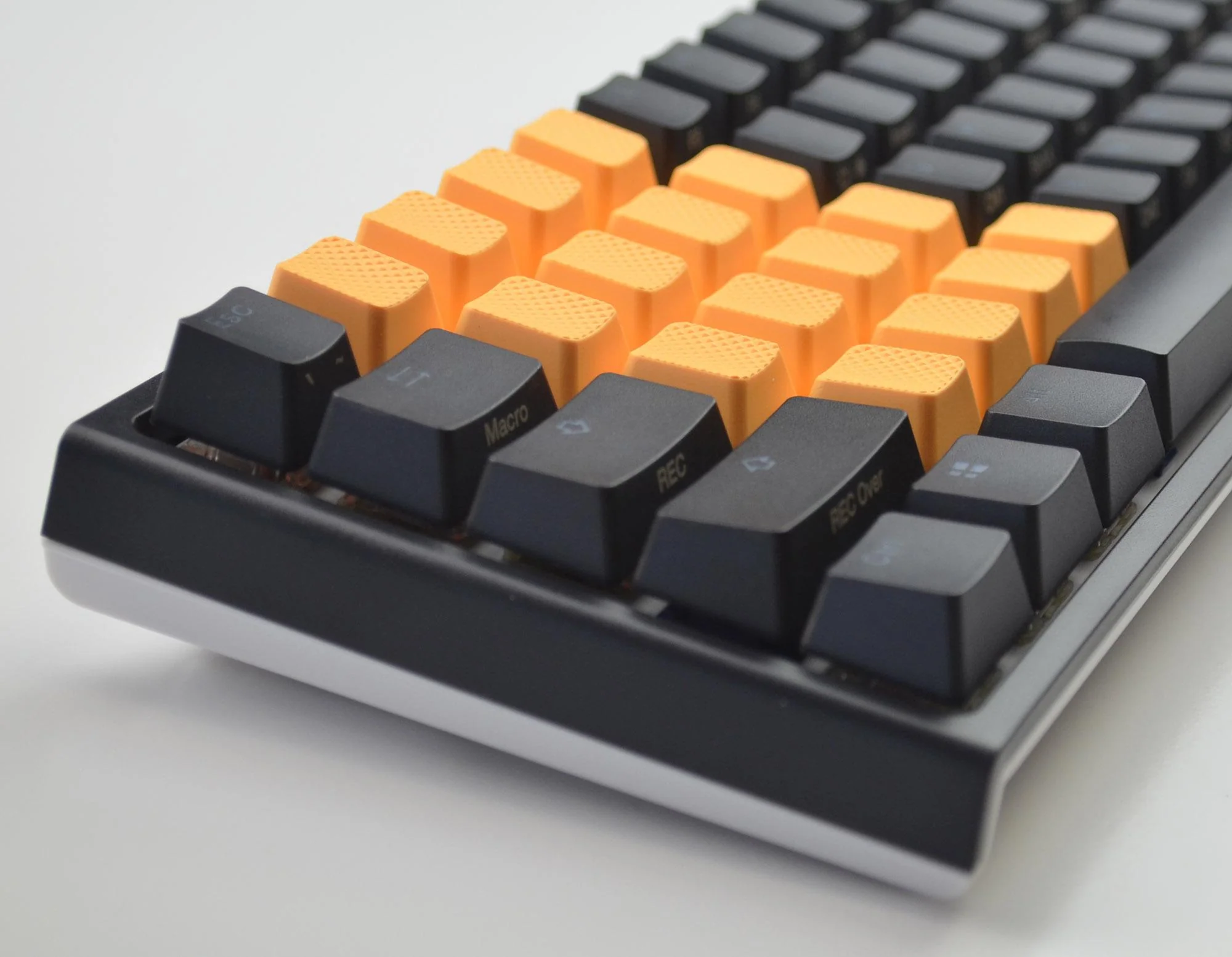 Tai-Hao Neon Orange Row 1 Blank 4 Key OEM Profile TPR Rubber Keycap Set - Image 4