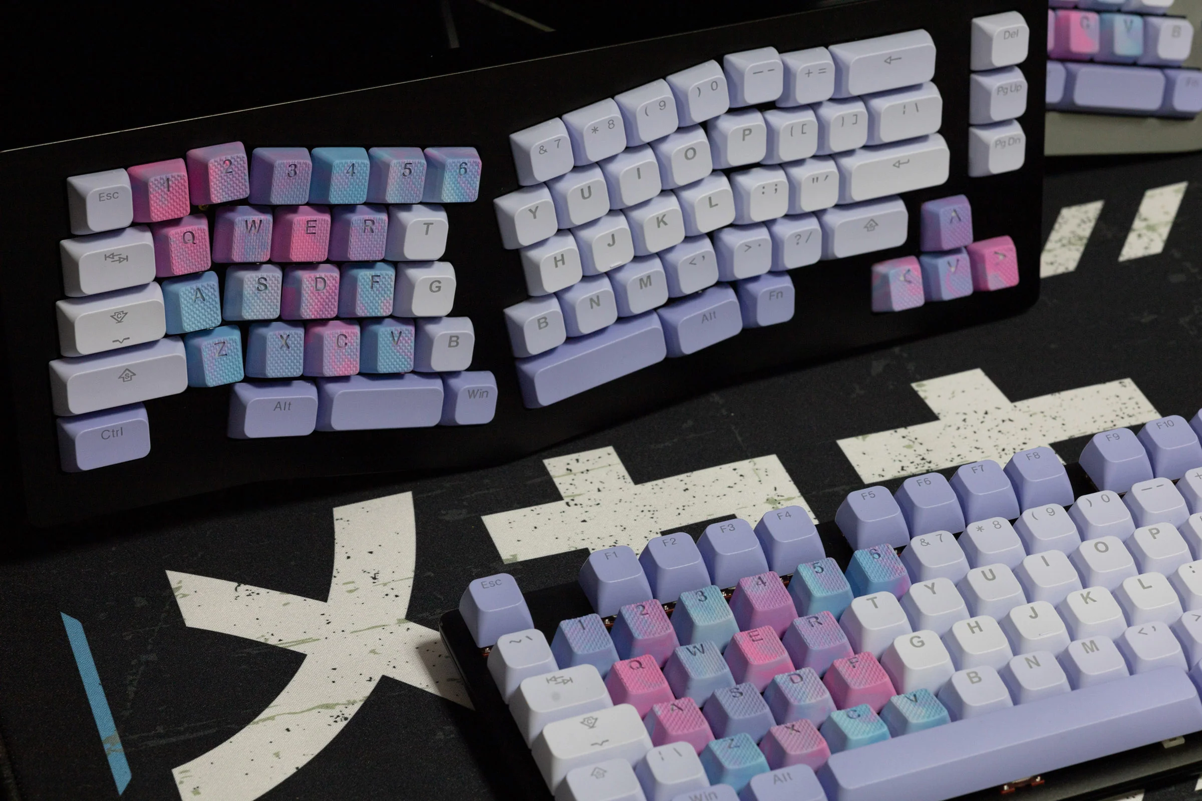 Tai-Hao Aurora Wave Purple Backlit 171 Key BOBO Profile Double Shot ABS Keycap Set - Image 5