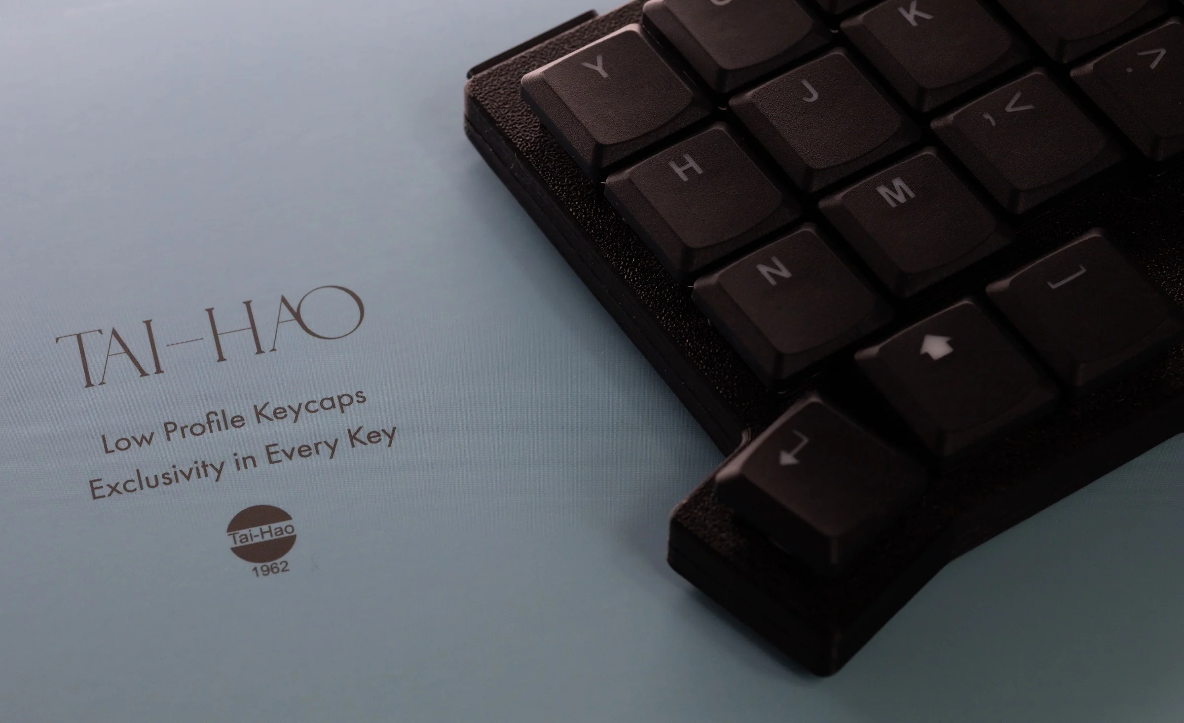 Tai-Hao Black THT Backlit 65 Key Double Shot PBT Low Profile Keycap Set - Image 2