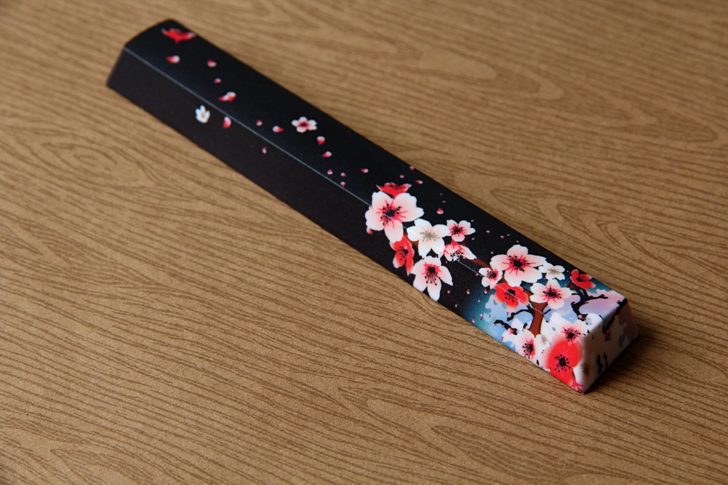 Traitors Sakura Kuro 6 Key OEM Profile Dye Sub Keycap Set - Image 3