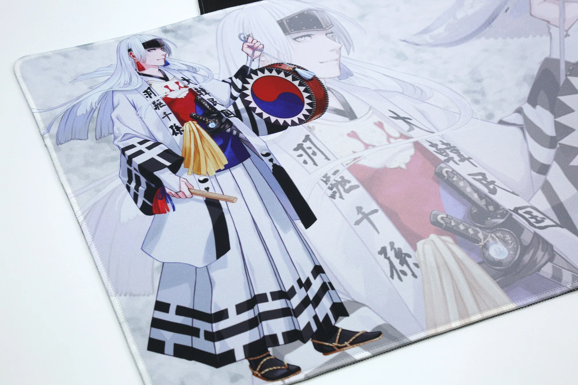 Varmilo Extra Large Olympics South Korea Desk Mat with Stitched Edges - Image 2
