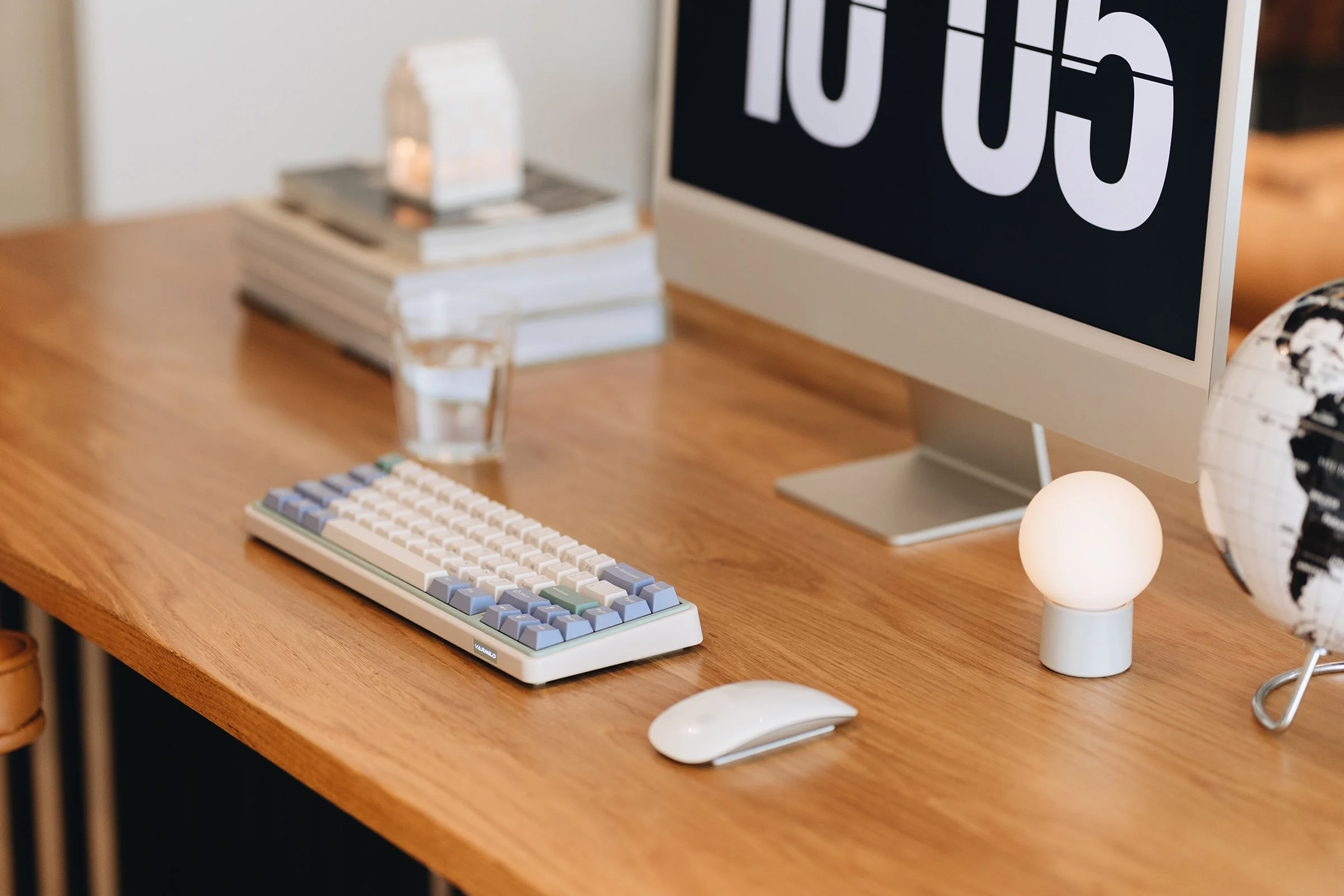 Varmilo Minilo VXB67 Eucalyptus 65% Bluetooth White LED EC Keyboard - Image 9