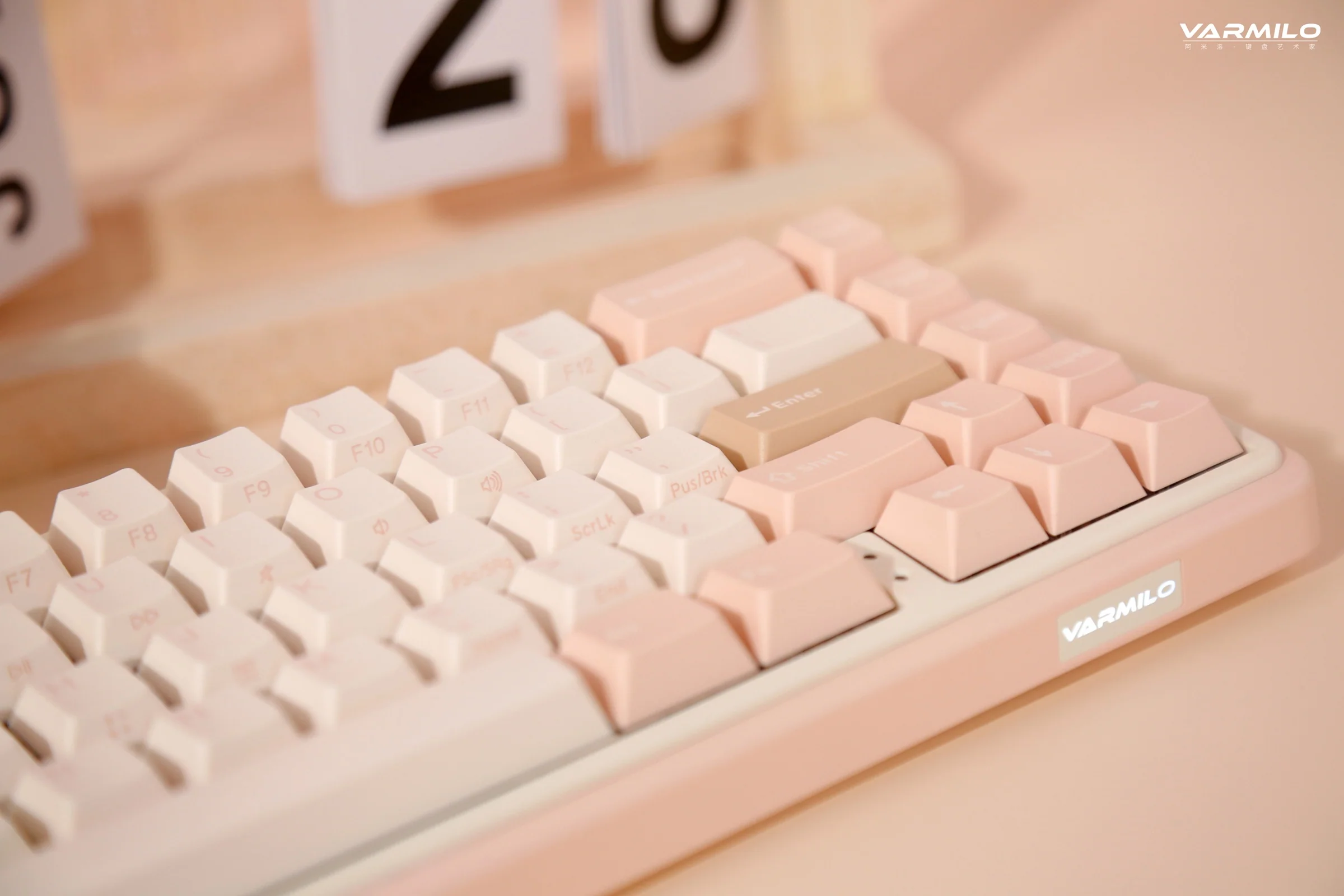 Varmilo Minilo VXB67 Mendozae 65% Bluetooth White LED EC Mechanical Keyboard - Image 3