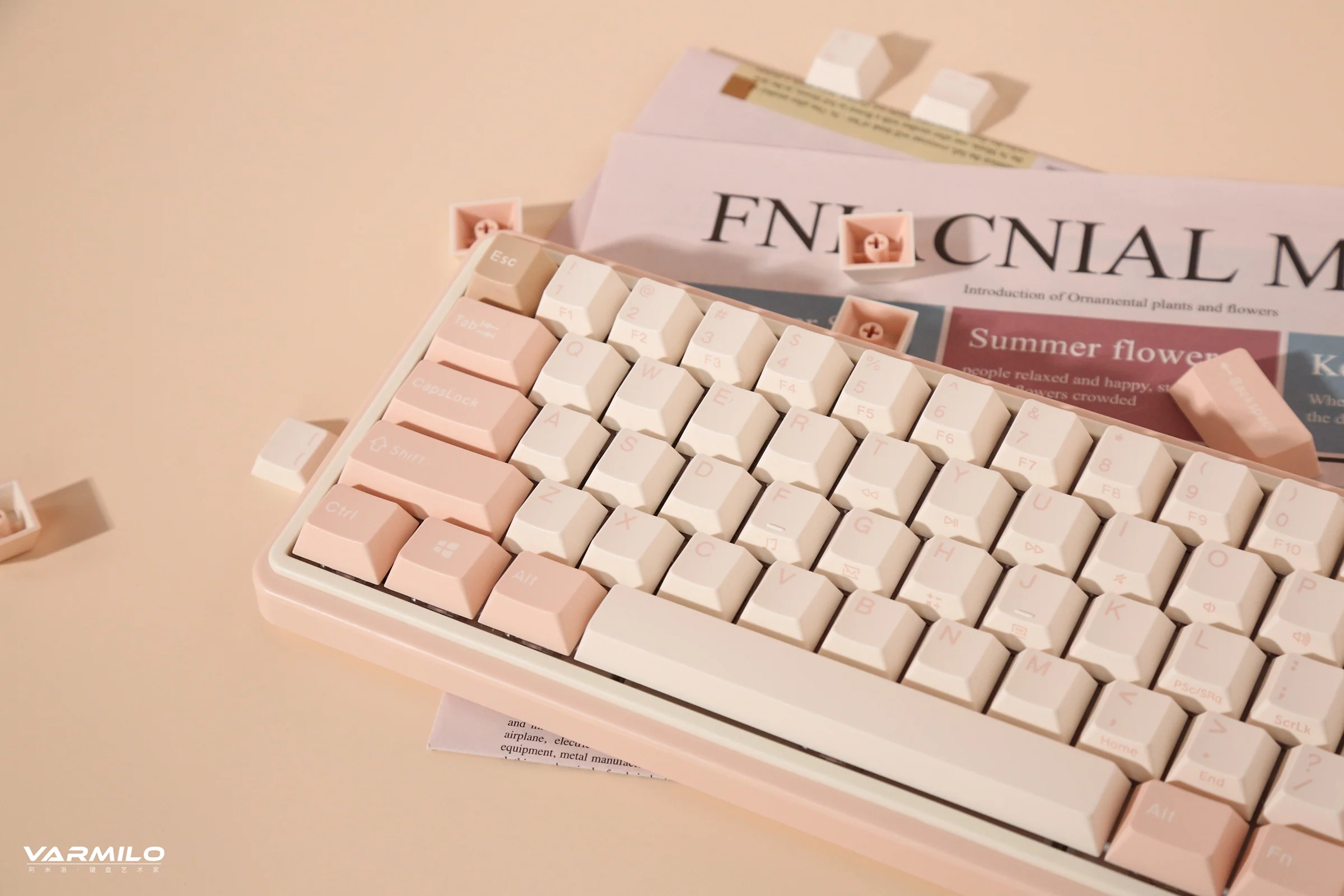 Varmilo Minilo VXH67 Mendozae 65% Wired Hotswap White LED Keyboard - Image 4