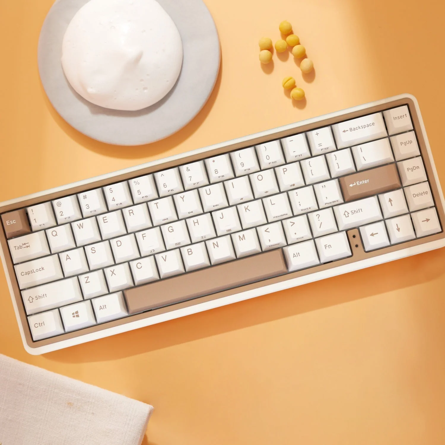 Varmilo Minilo VXT67 Latte 65% Wireless Hotswap RGB Keyboard - Image 3