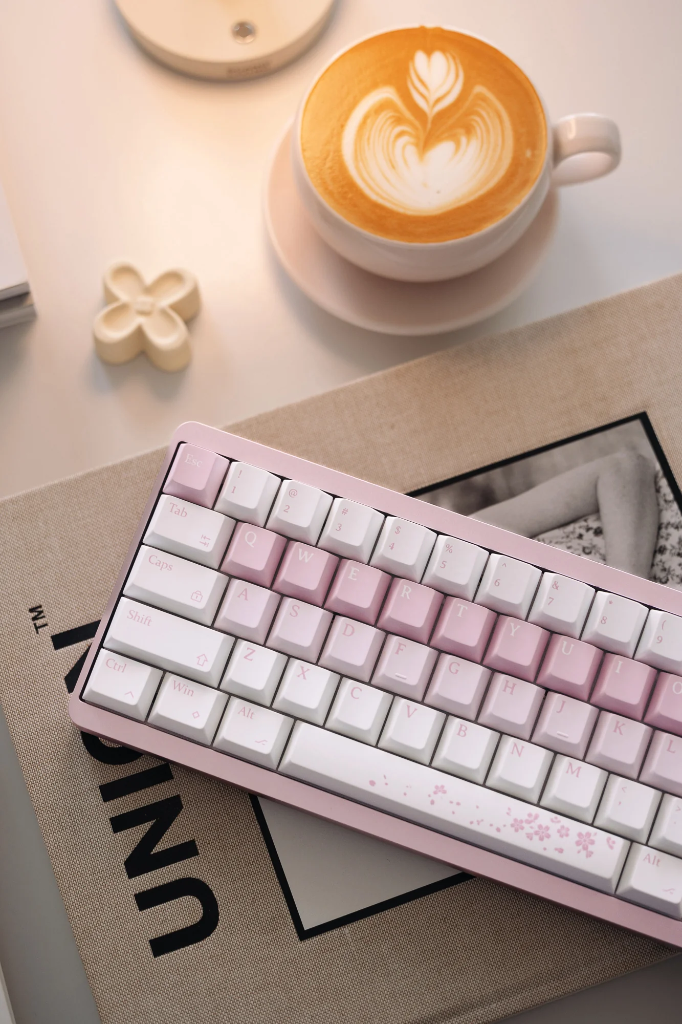 Varmilo Muse65 HE Sakura 8K Aluminum 65% RGB Keyboard - Image 11