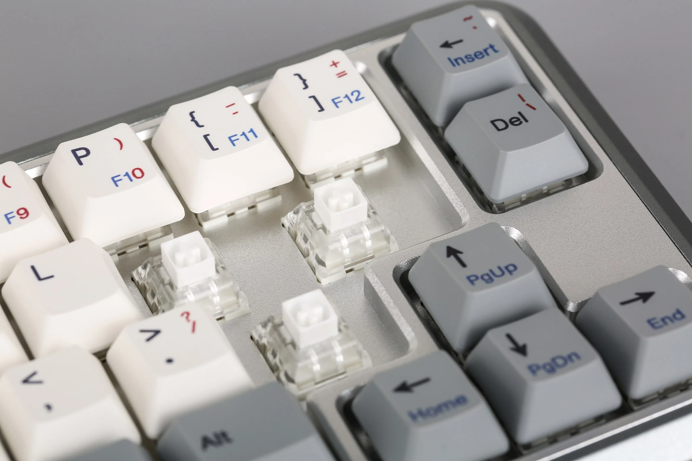 Varmilo Sword 2-49 Retro Grey Aluminum Hotswap Dye Sub PBT Mechanical Keyboard - Image 5