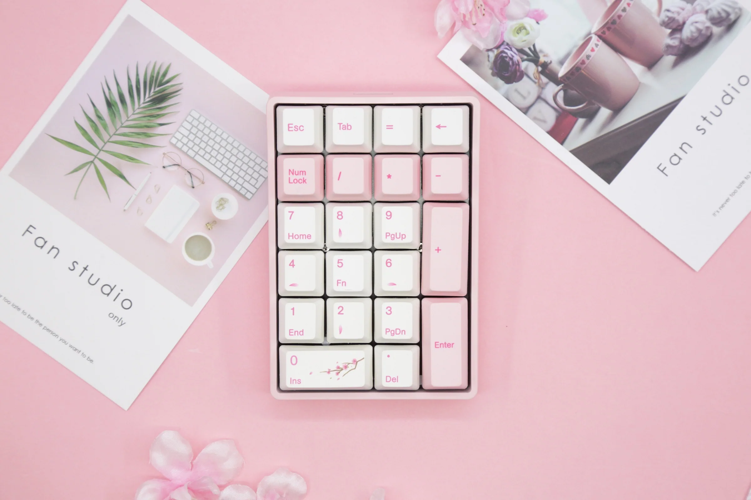 Varmilo VB21M Sakura Round 1 Numpad Bluetooth Mechanical Keyboard - Image 5