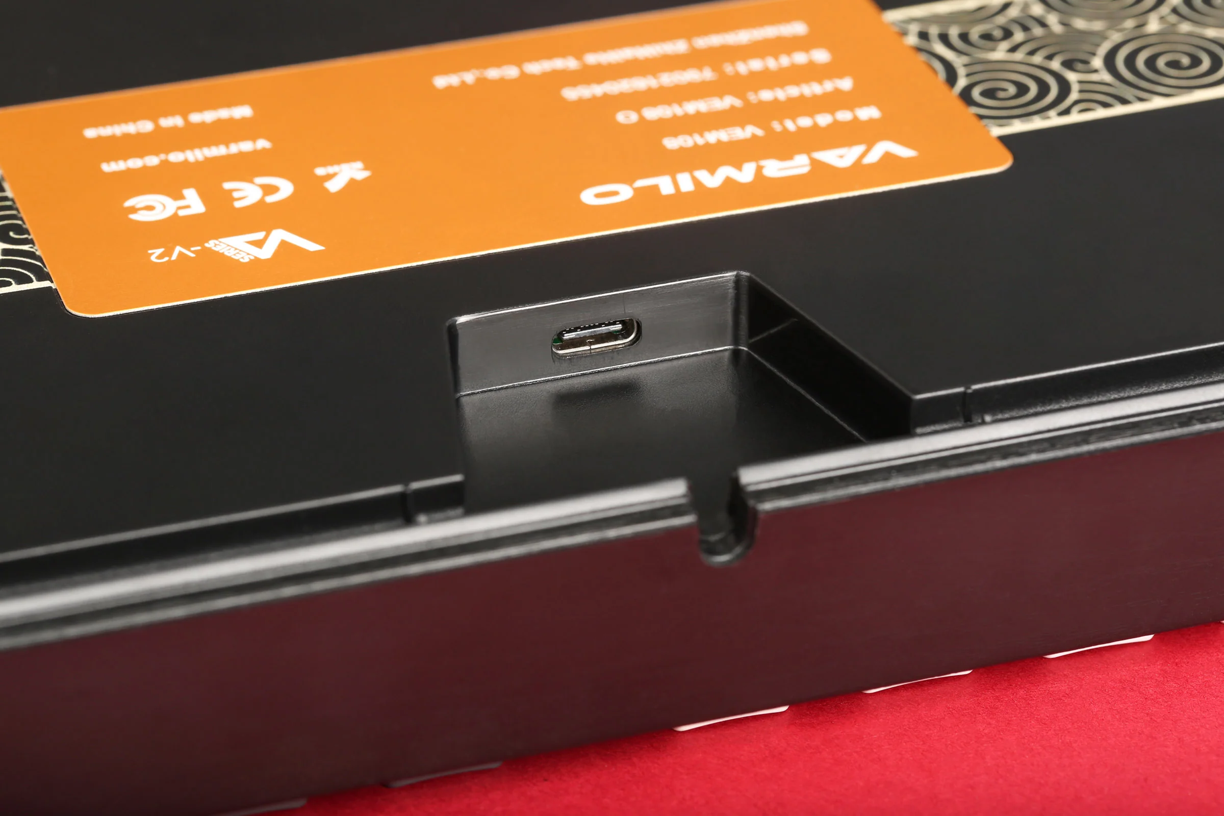 Varmilo VA Series V2 Beijing Opera TKL Bluetooth Mechanical Keyboard - Image 4