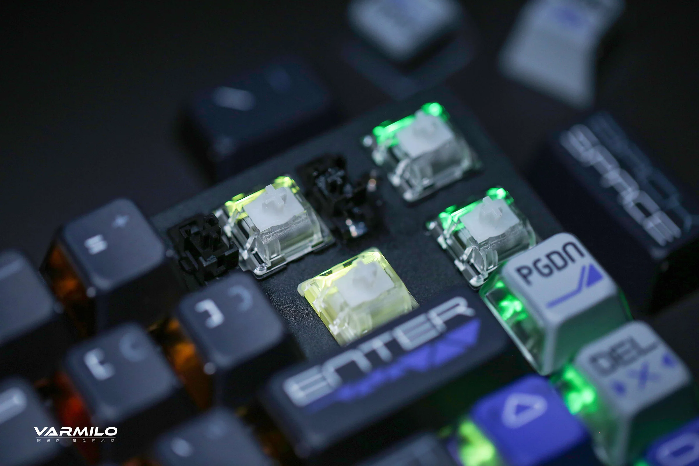 Varmilo Victory Magnetic HE 8K CNC Aluminum 65% RGB Keyboard - Image 6