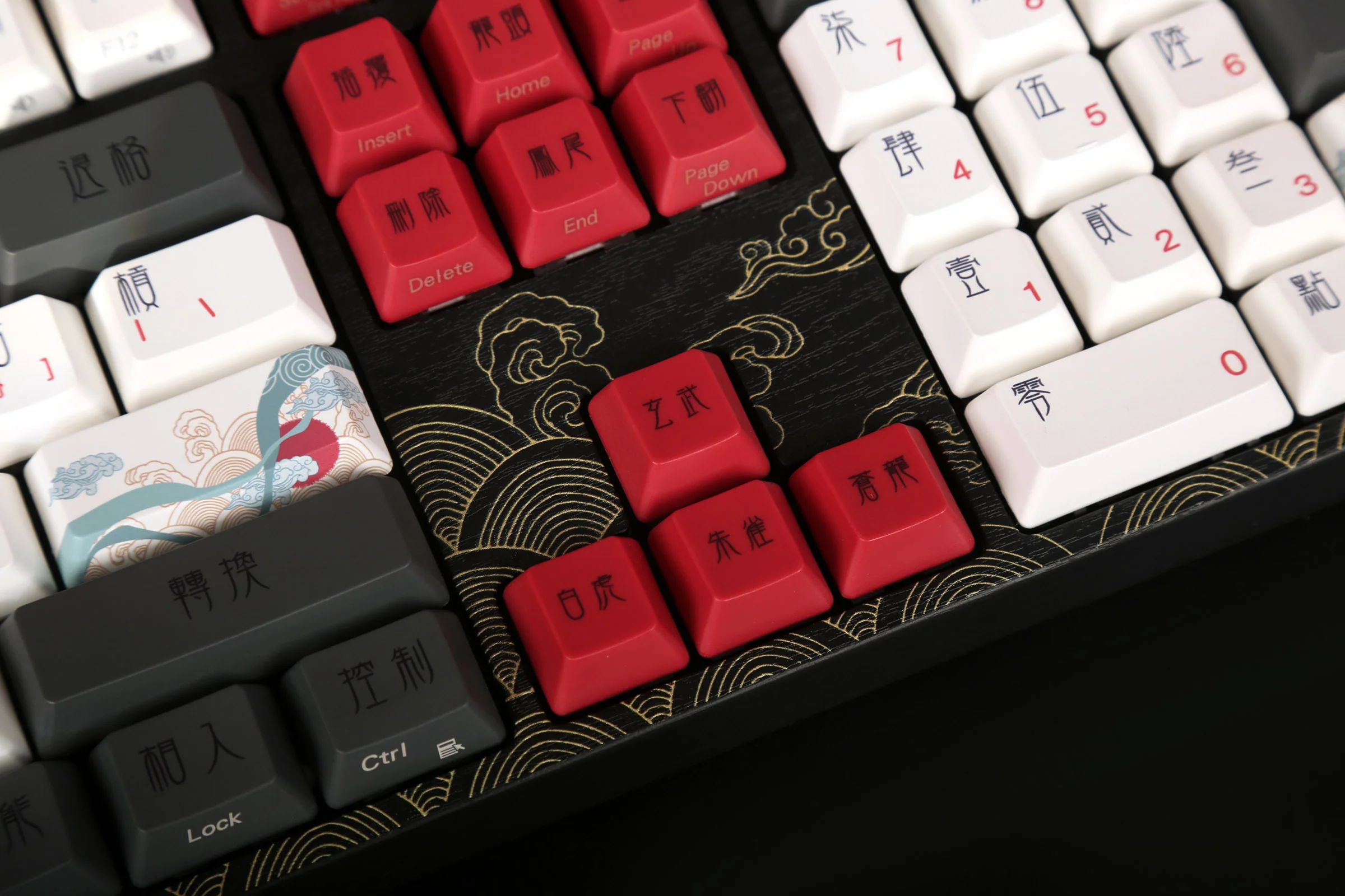 Varmilo VPE108 Beijing Opera Hotswap Triple Mode White LED Mechanical Keyboard - Image 3