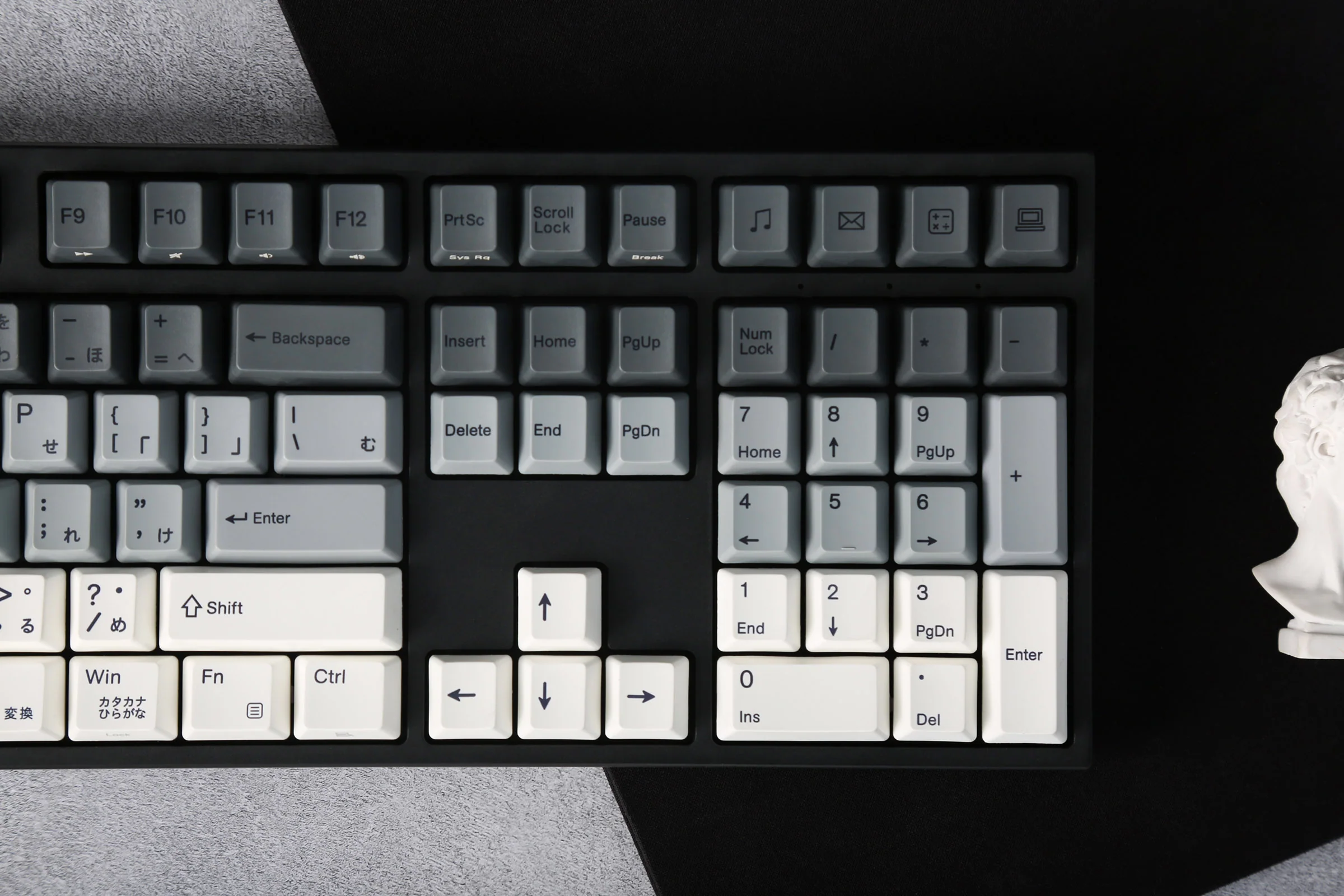 Varmilo VPE108 Yakumo Hotswap Wireless White LED Keyboard - Image 3