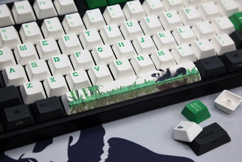 Varmilo VPT108 Panda R2 Hotswap Wireless RGB Keyboard - Image 5